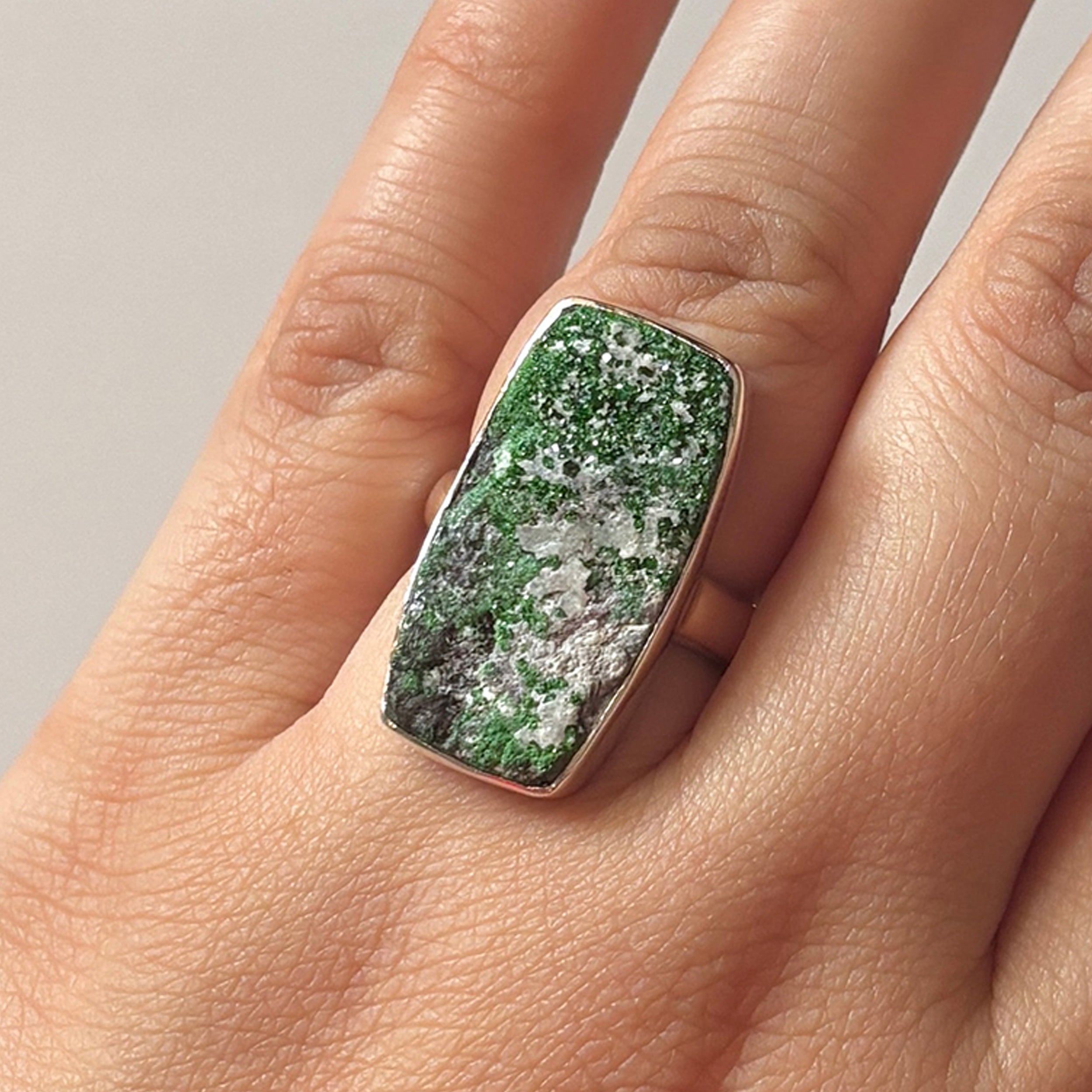 Uvarovite Ring-(UVR-2-56)