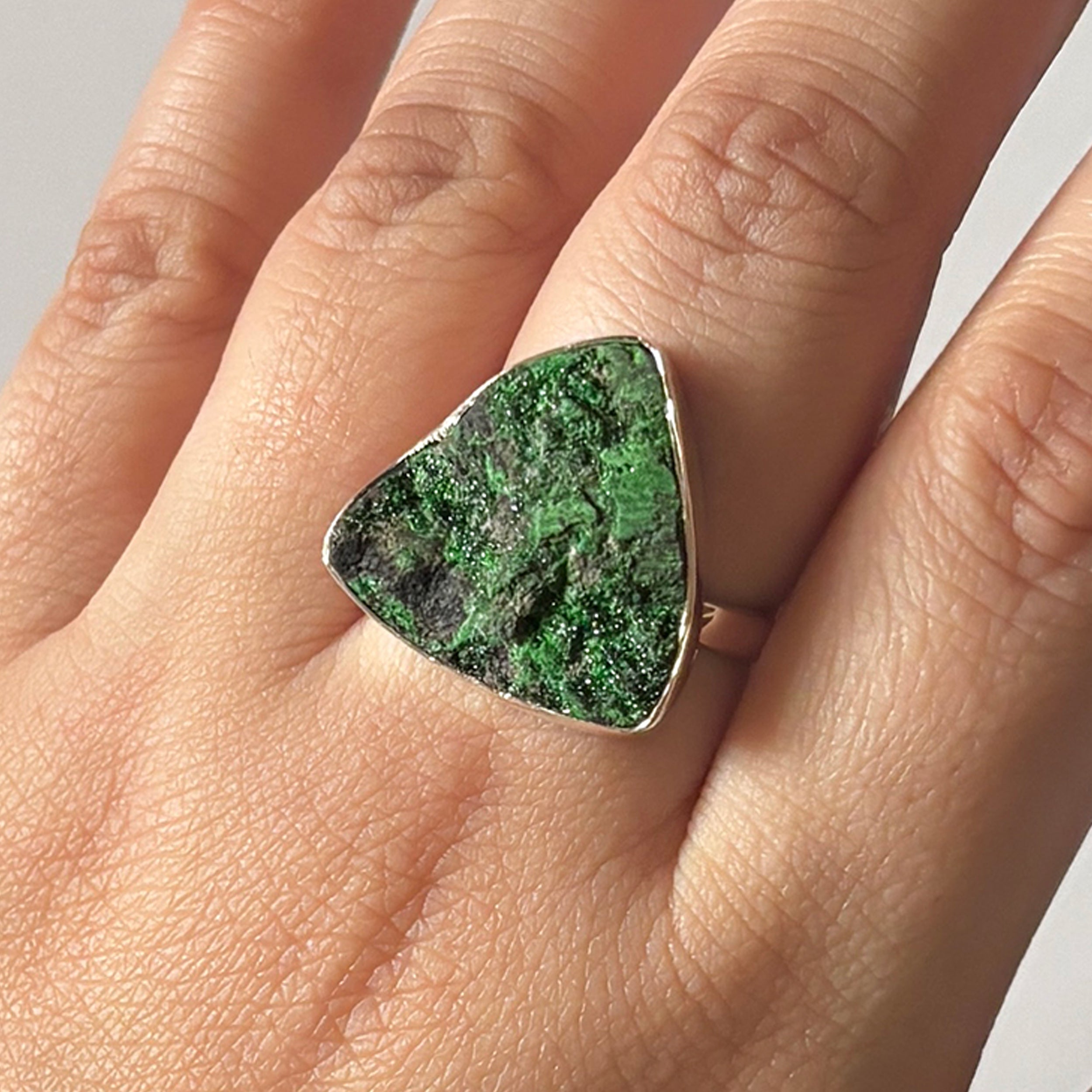 Uvarovite Ring-(UVR-2-6)