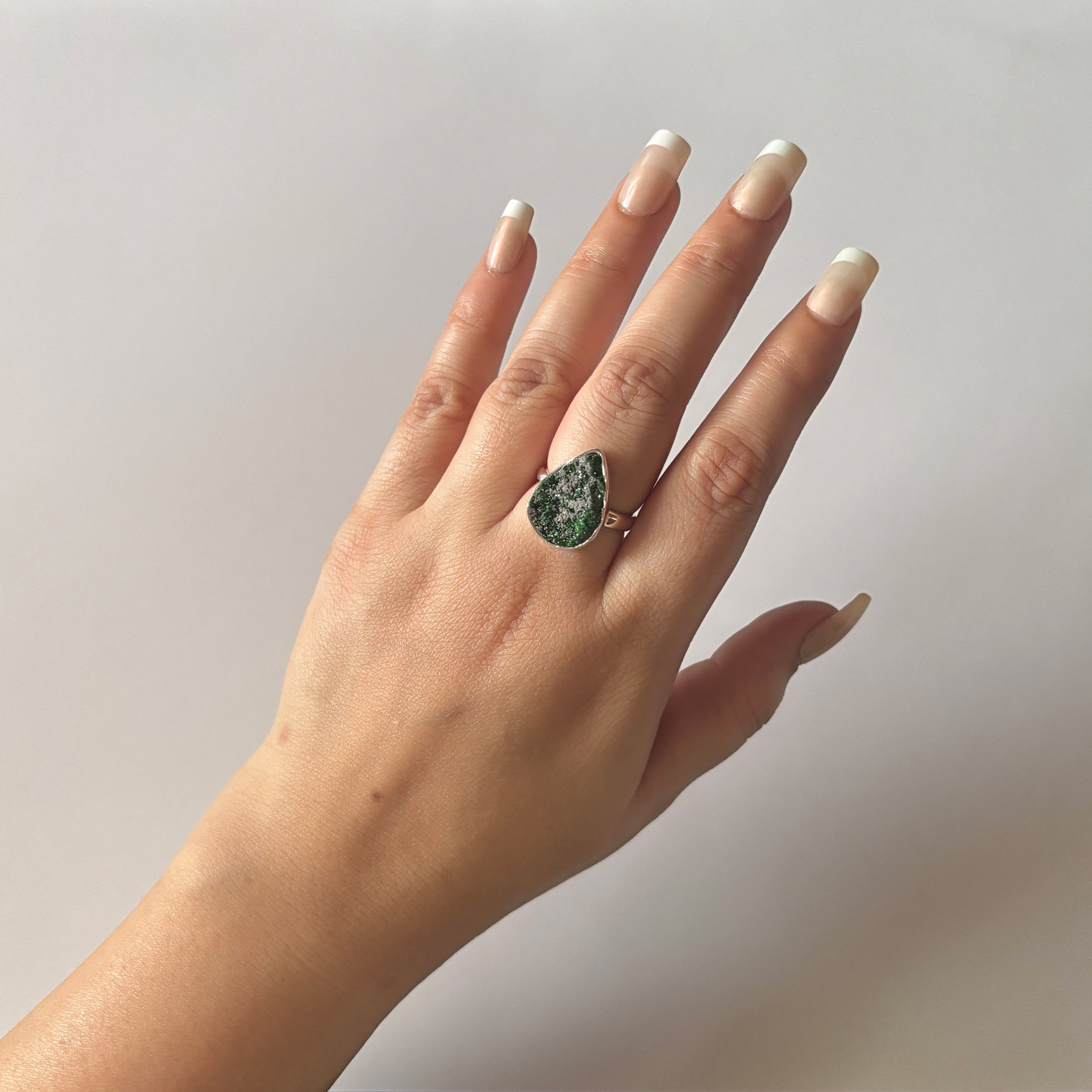 Uvarovite Ring-(UVR-2-7)