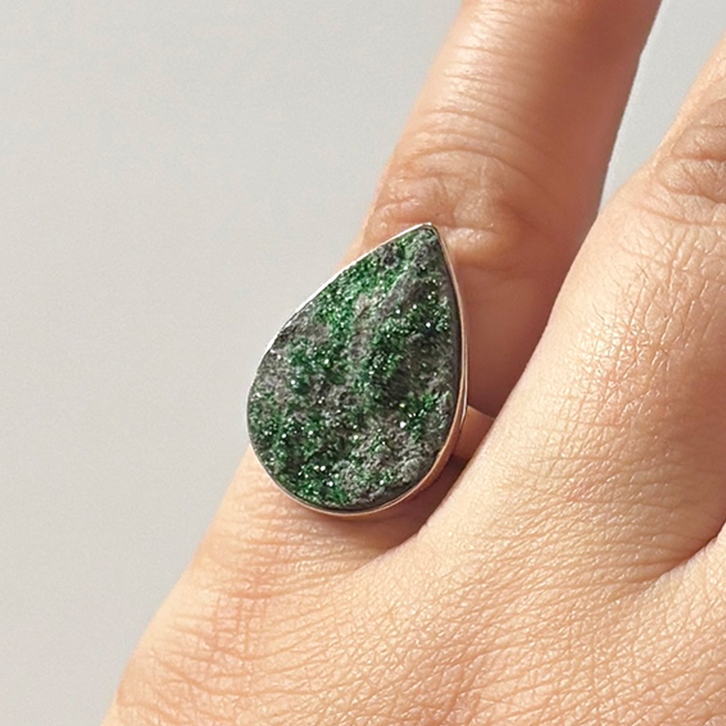 Uvarovite Ring-(UVR-2-71)