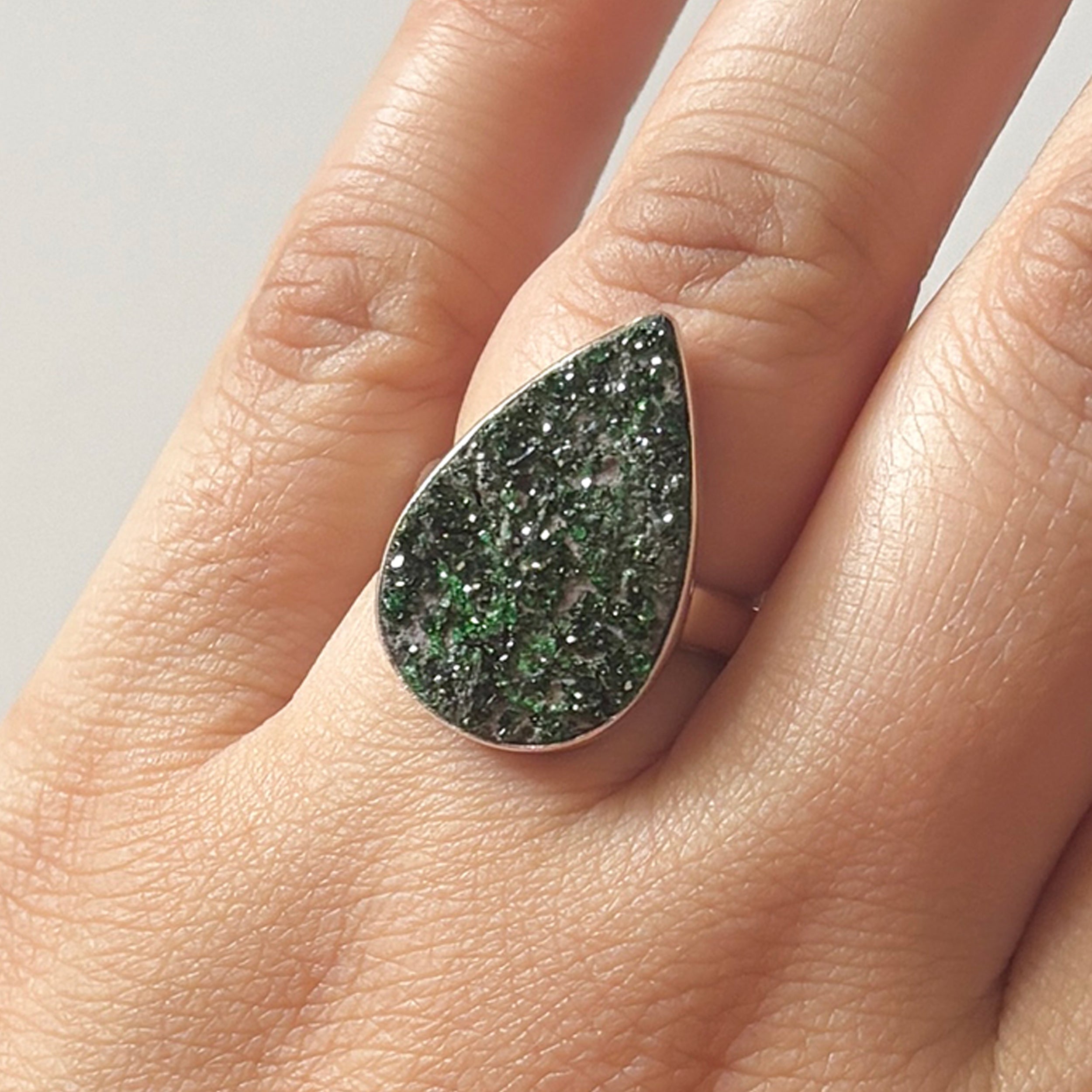 Uvarovite Ring-(UVR-2-86)