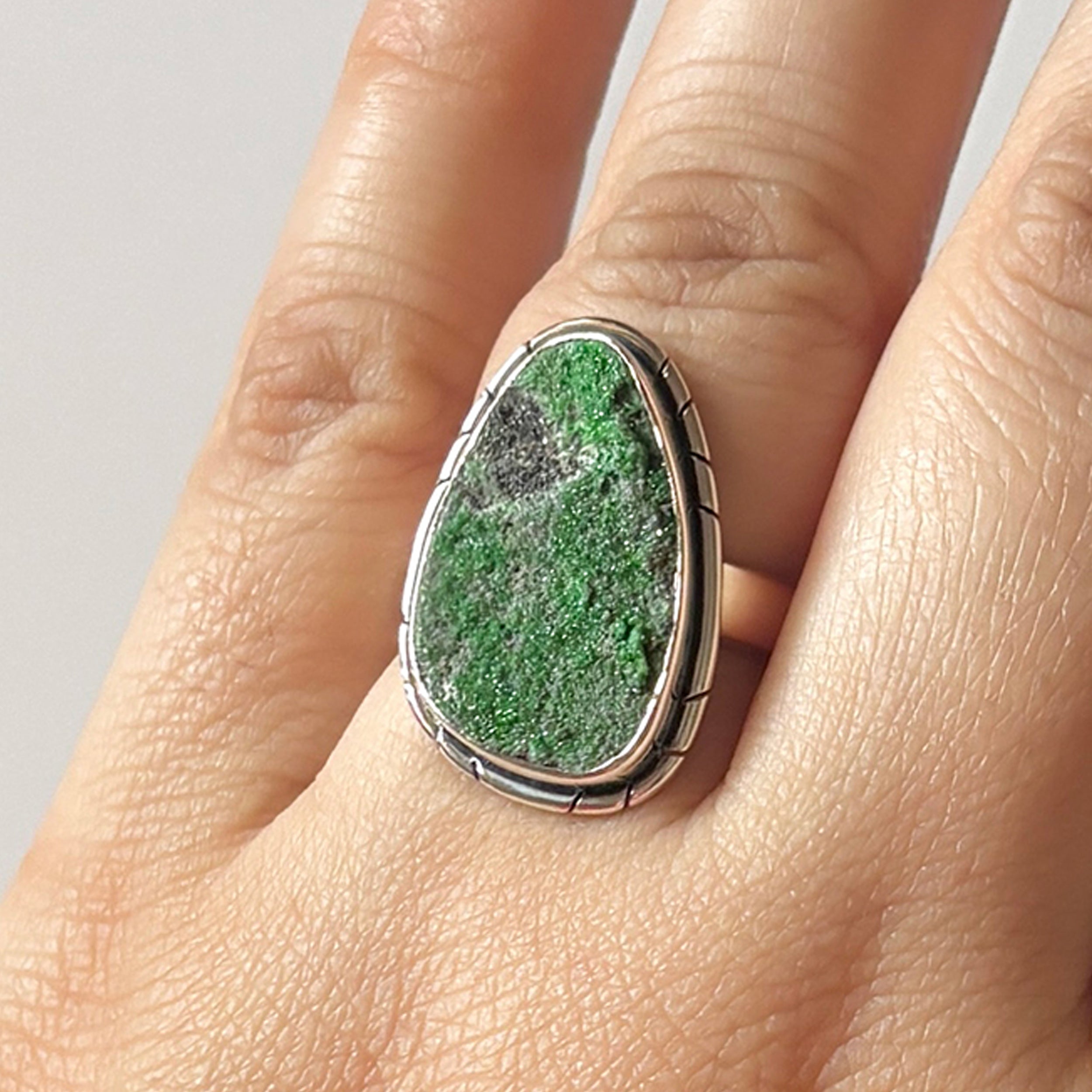 Uvarovite Ring-(UVR-2-97)
