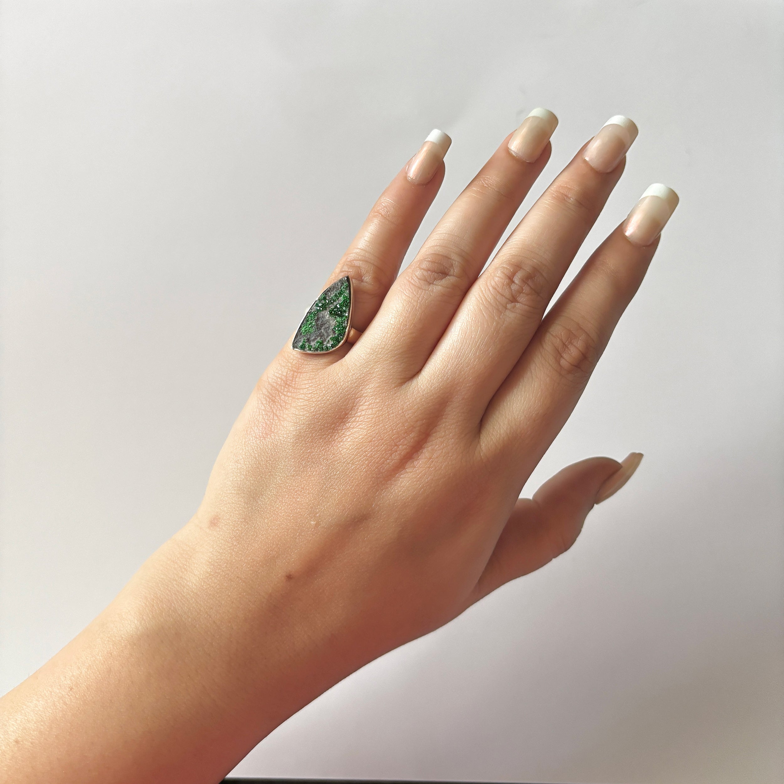 Uvarovite Ring-(UVR-2-98)