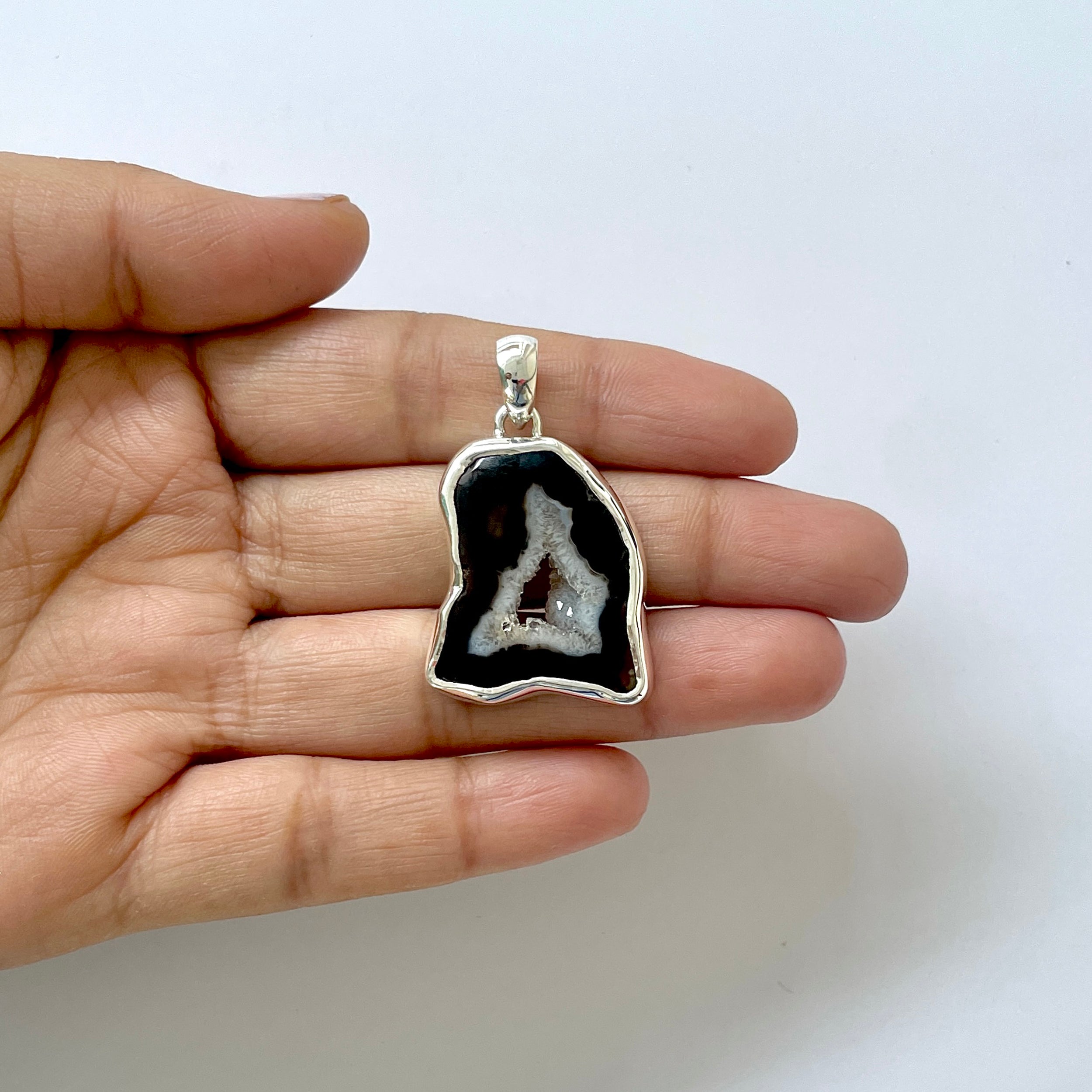 Agate Black Pendant-(ABL-1-12)