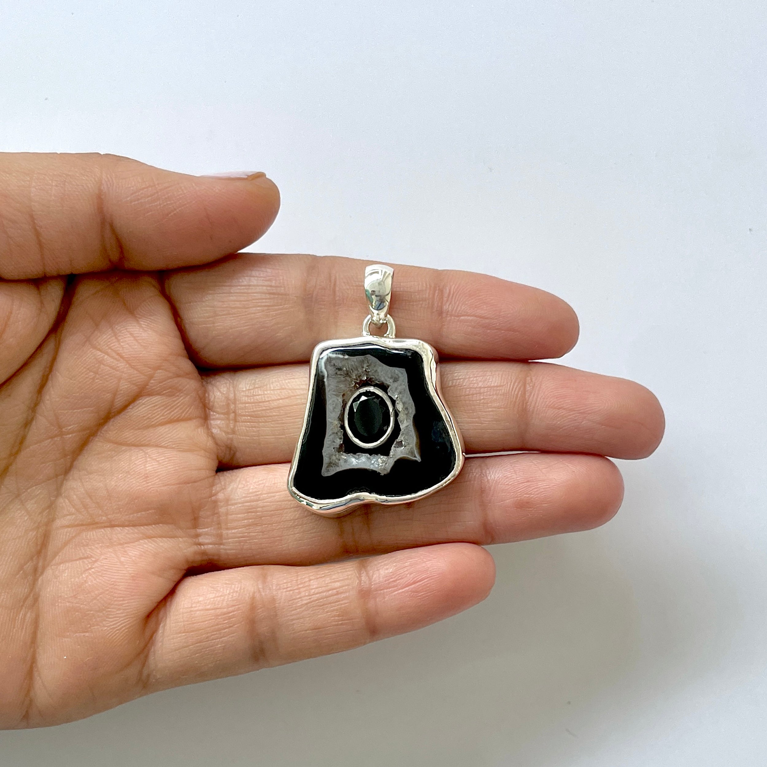 Agate Black Pendant-(ABL-1-14)