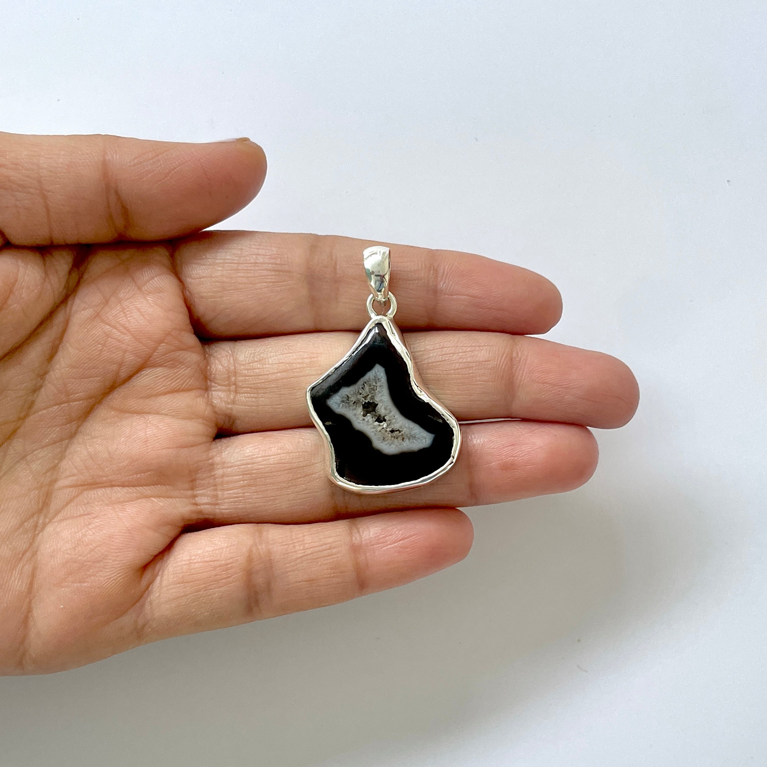 Agate Black Pendant-(ABL-1-7)