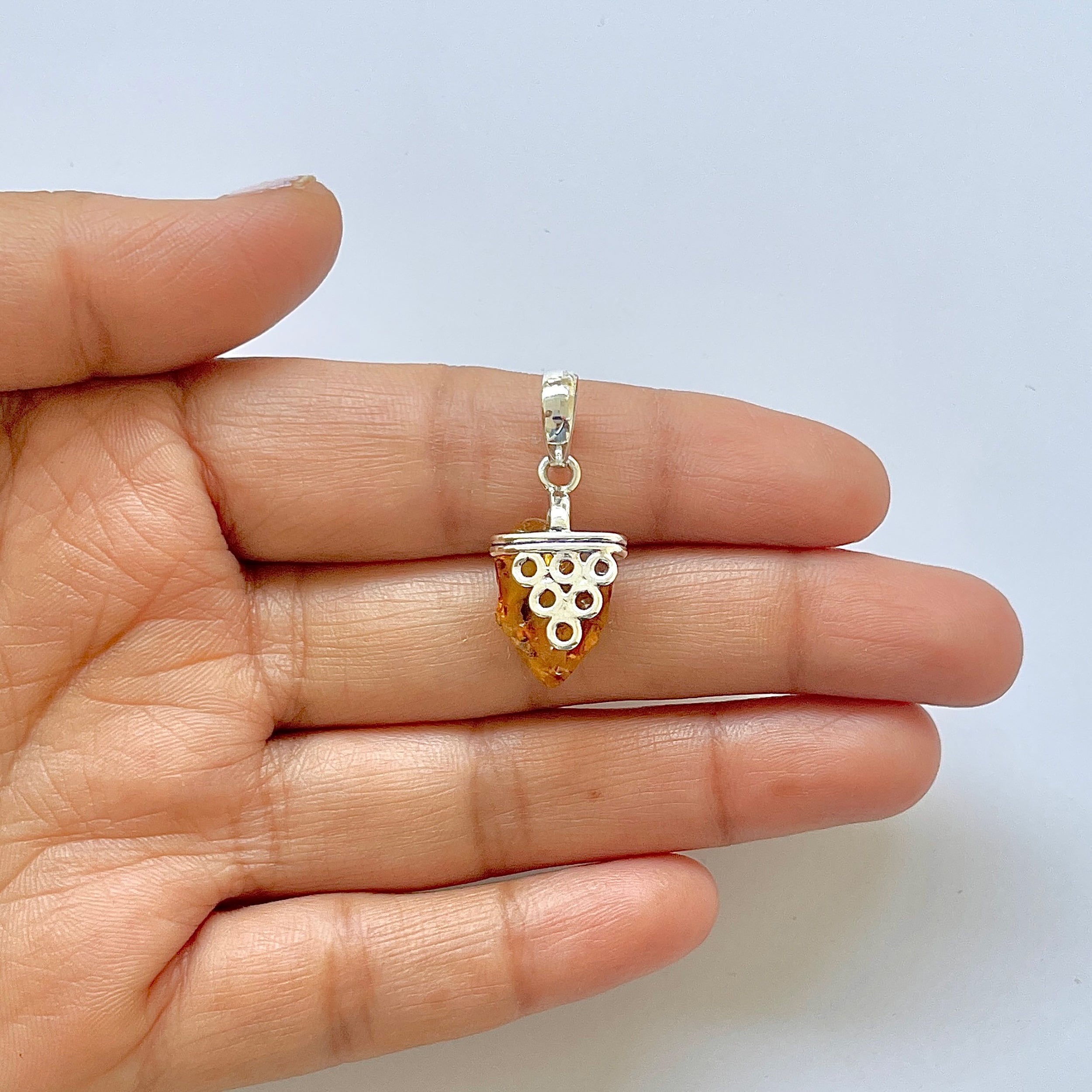 Amber Pendant-(AMB-1-34)