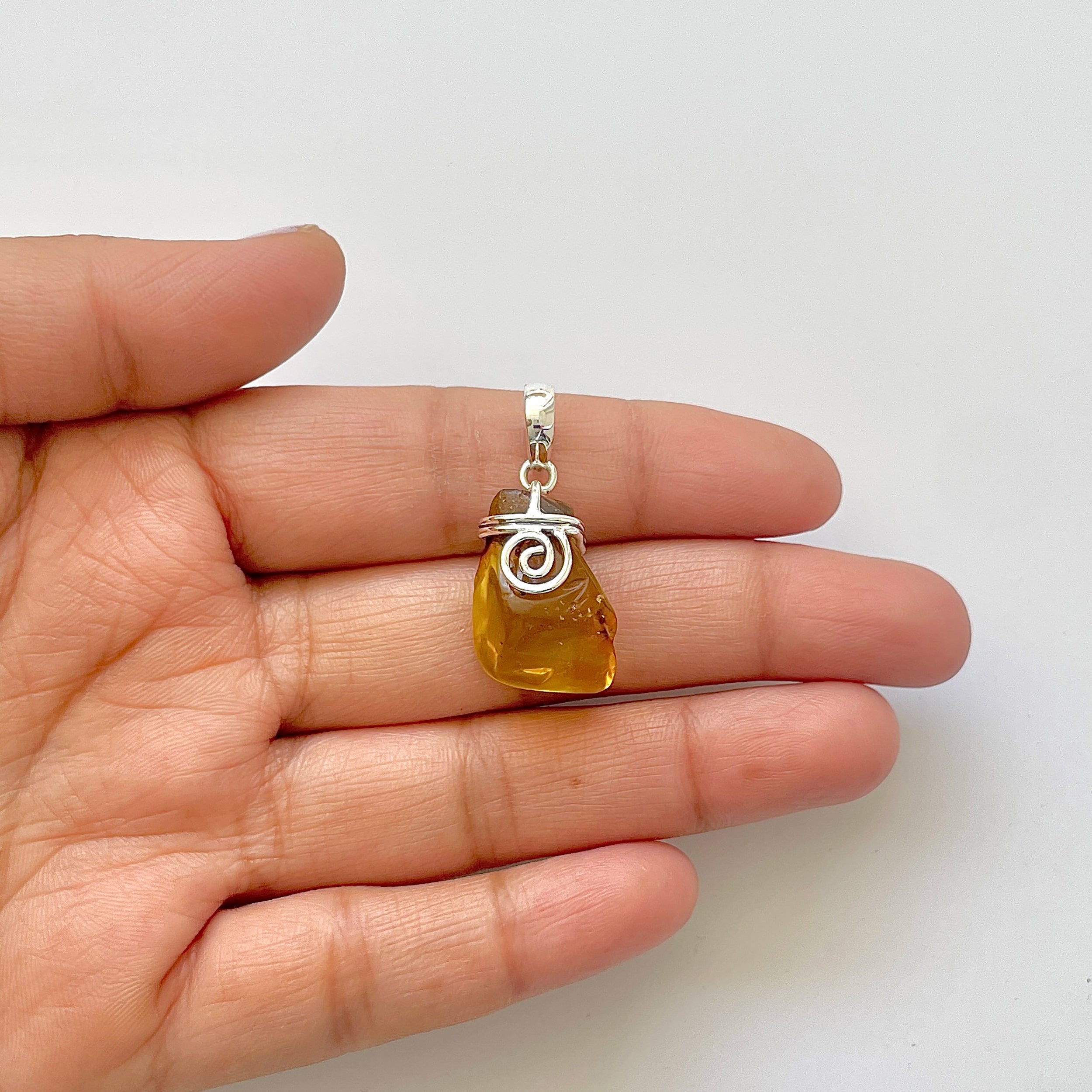 Amber Pendant-(AMB-1-35)
