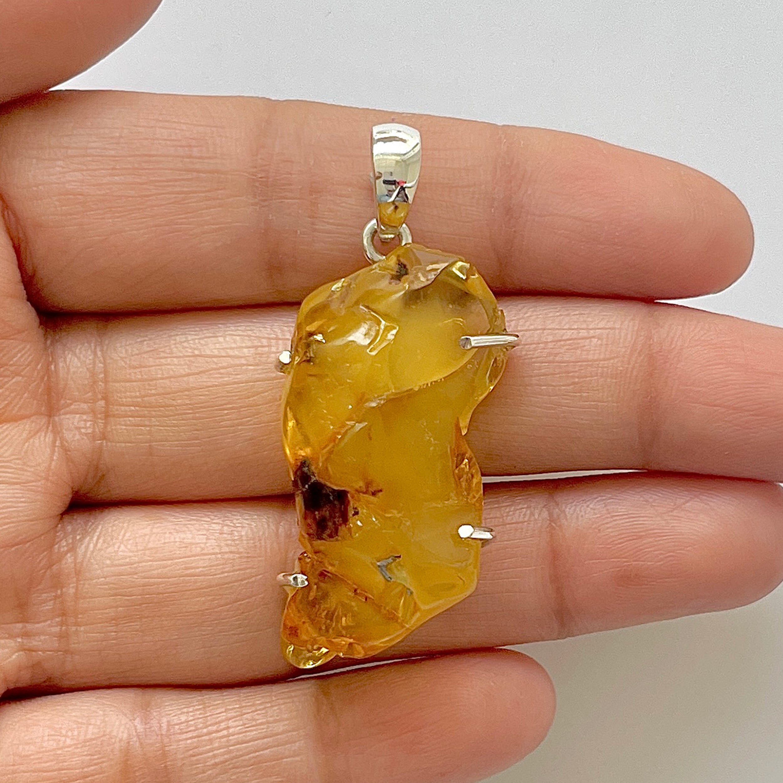 Amber Pendant-(AMB-1-40)