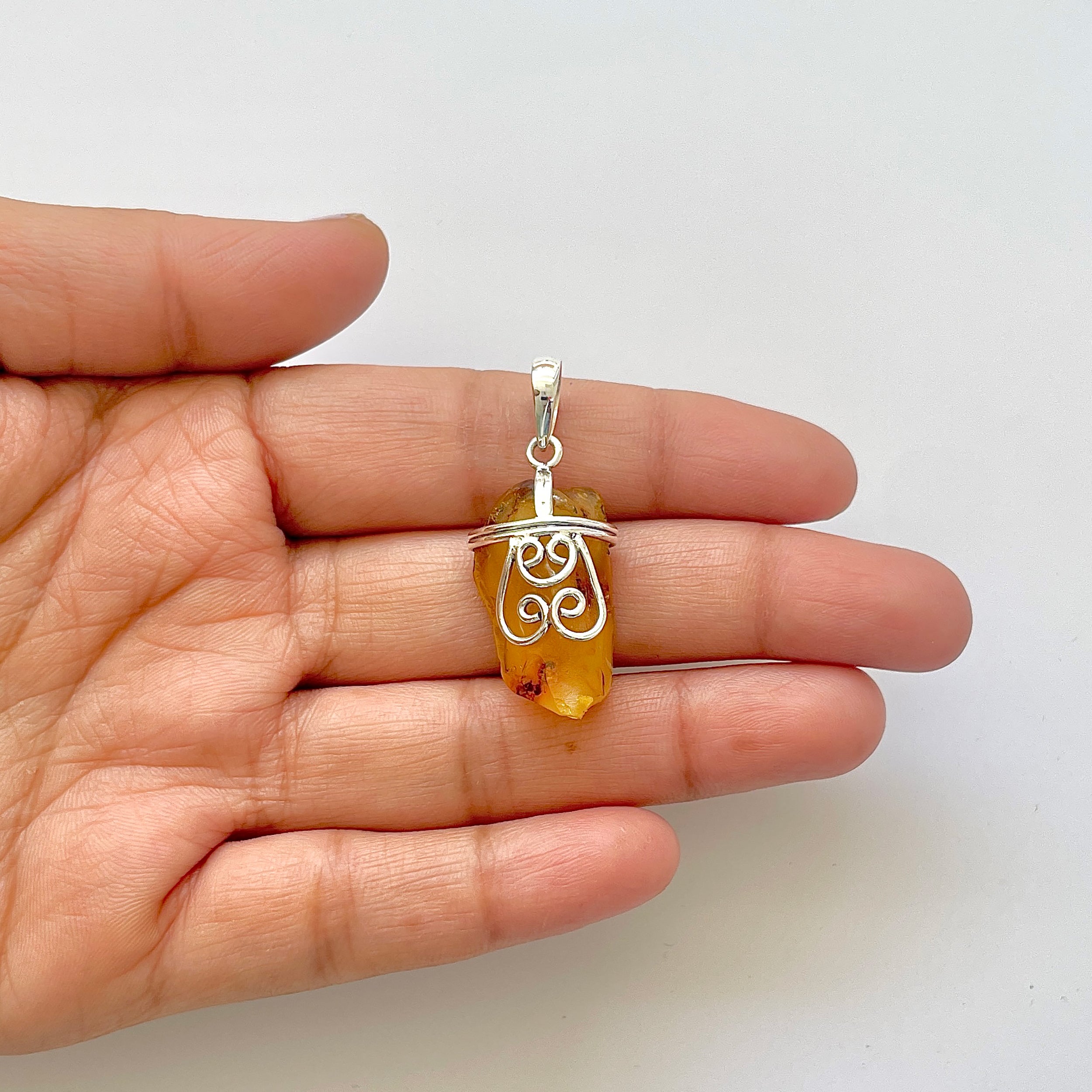 Amber Pendant-(AMB-1-49)