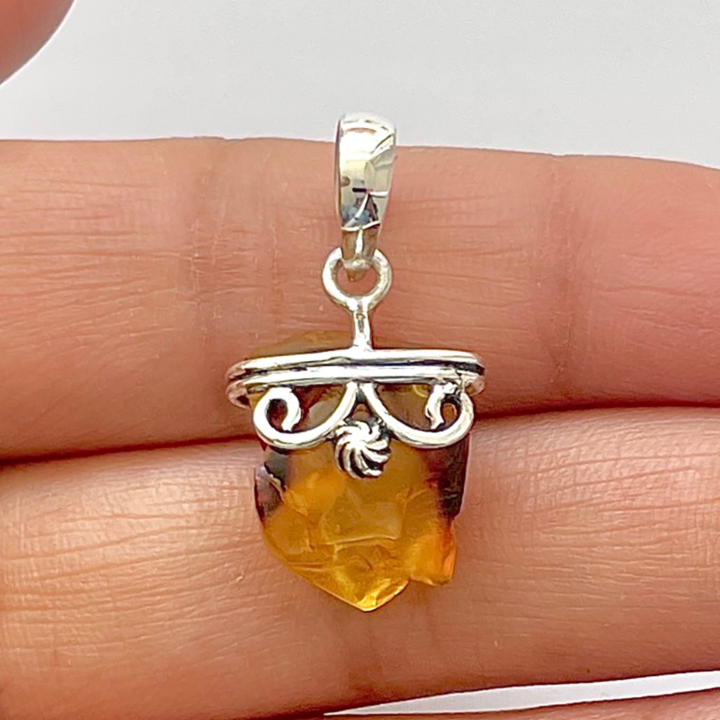 Amber Pendant-(AMB-1-54)
