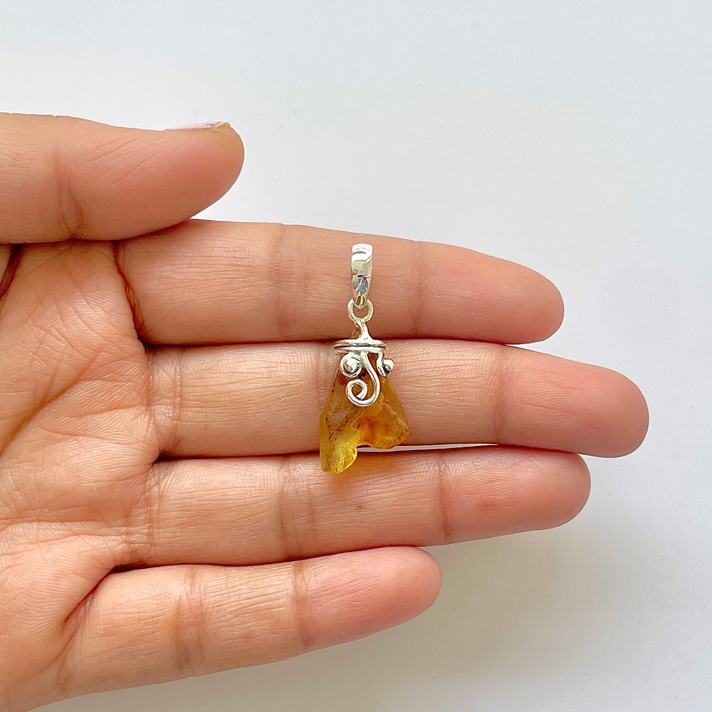 Amber Pendant-(AMB-1-56)