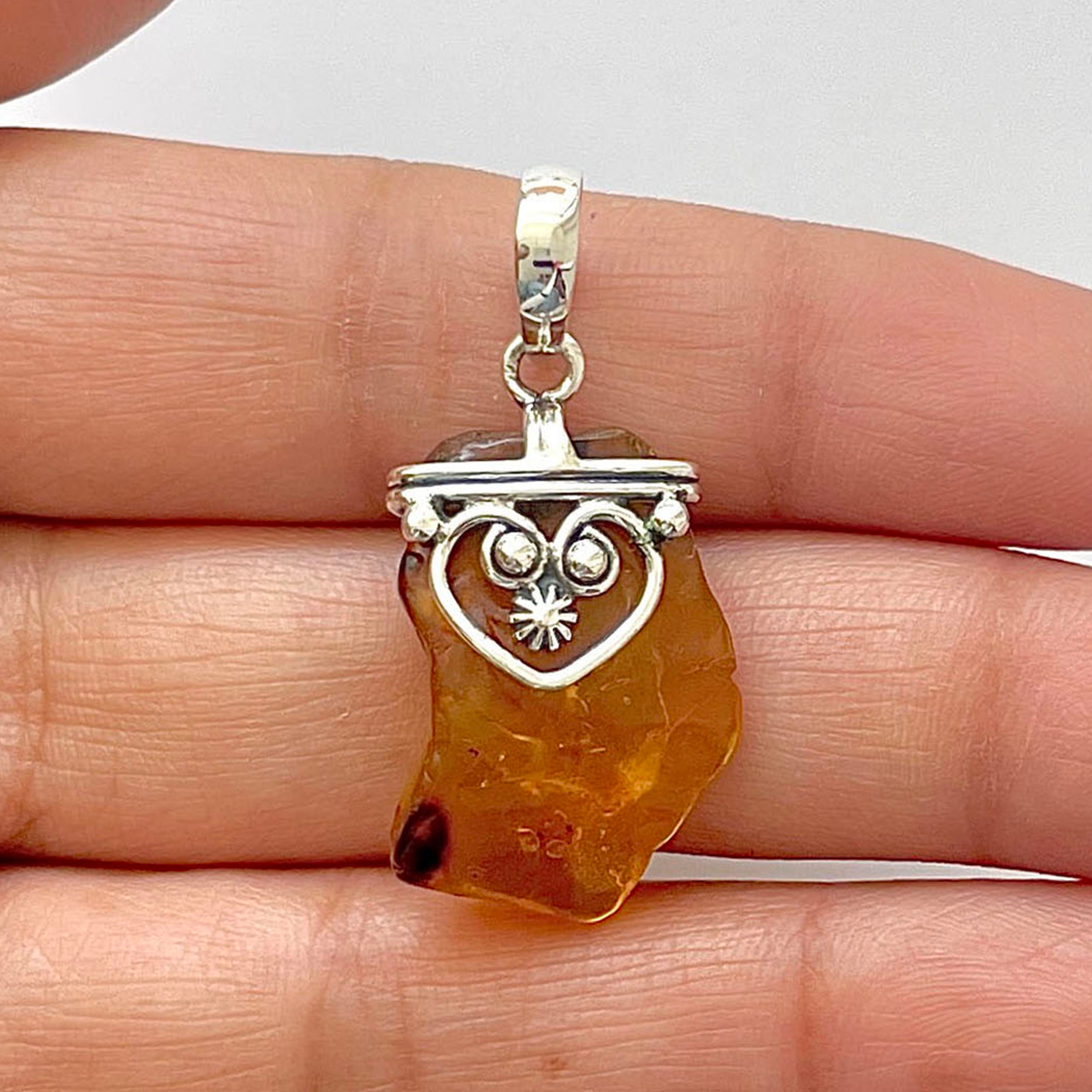 Amber Pendant-(AMB-1-62)