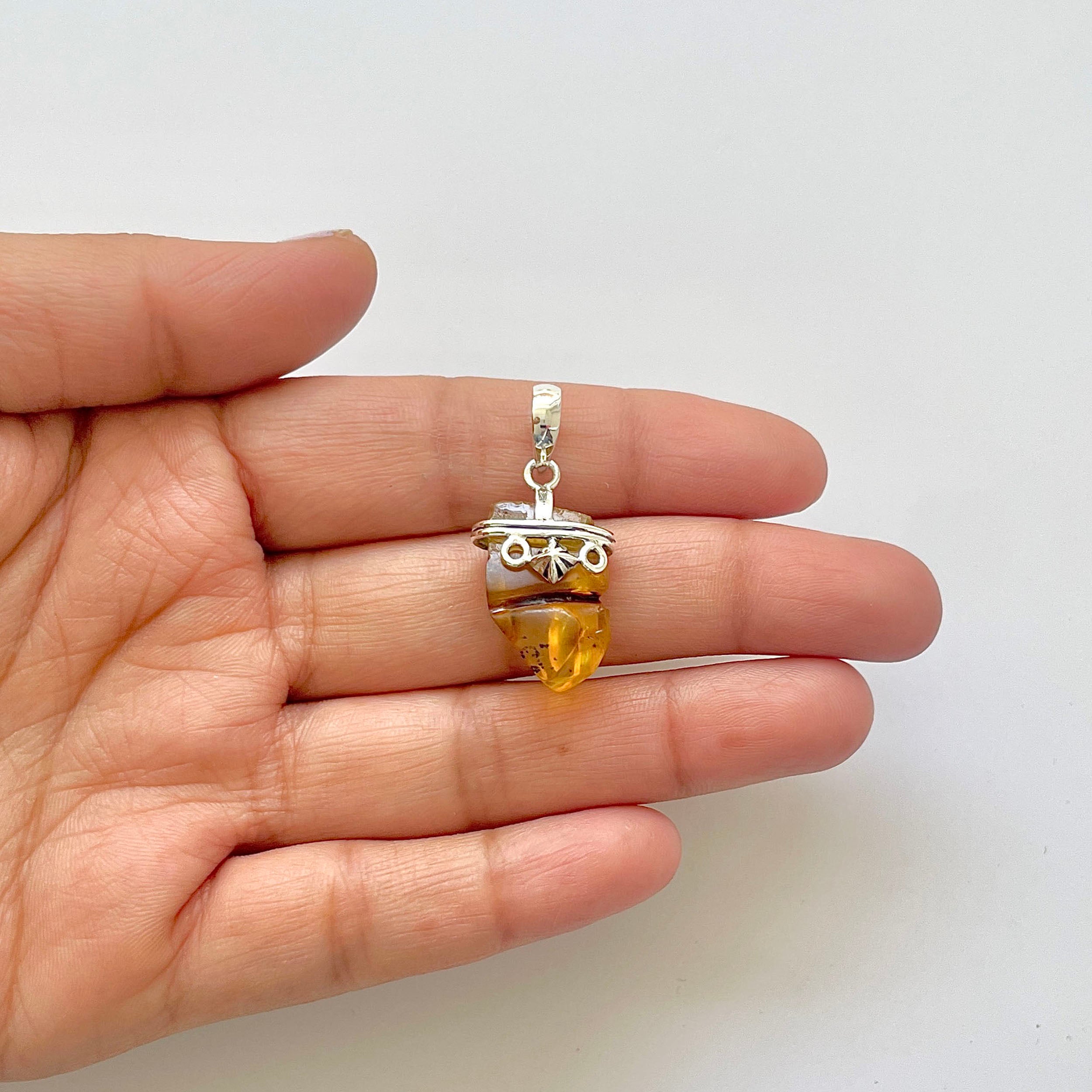 Amber Pendant-(AMB-1-68)