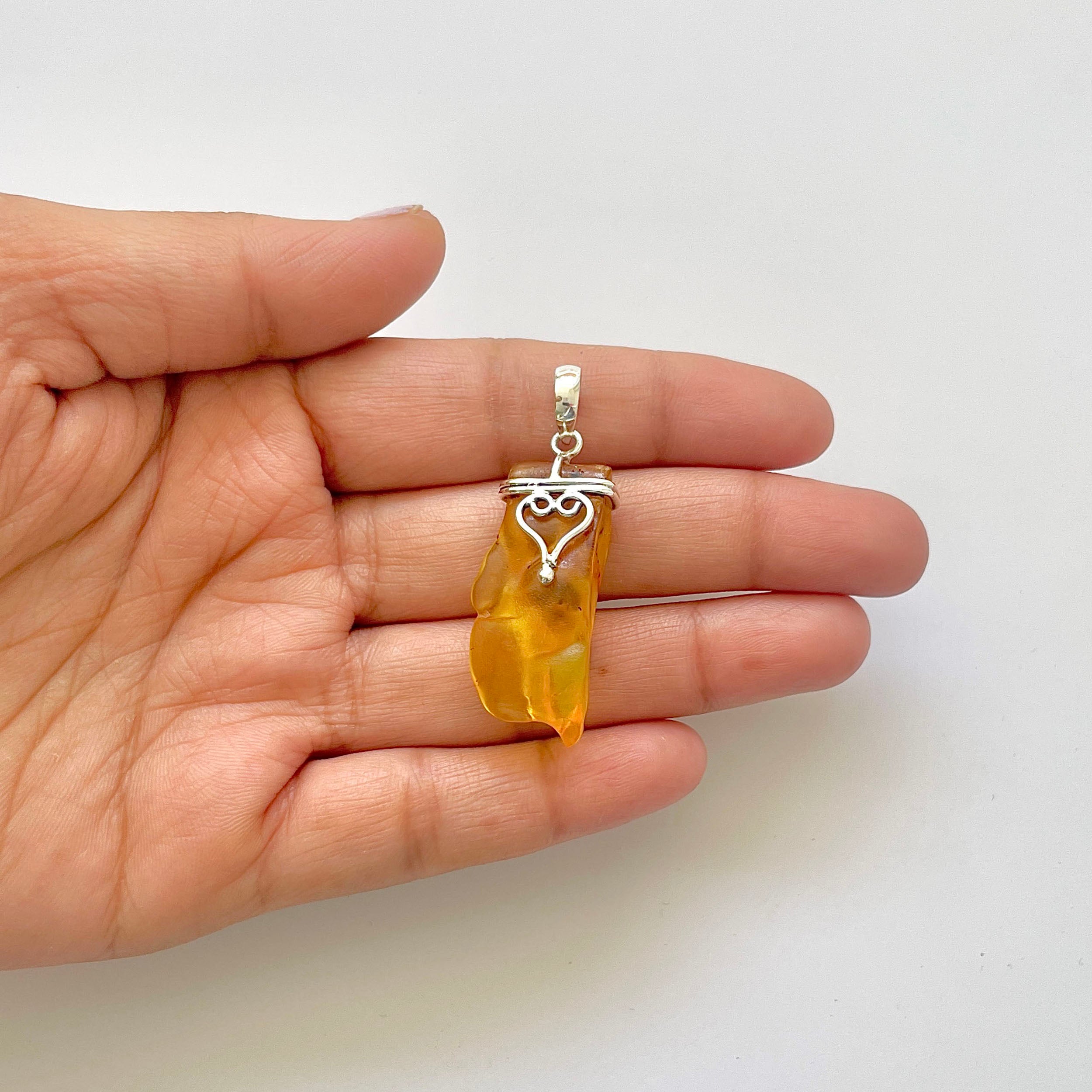 Amber Pendant-(AMB-1-73)