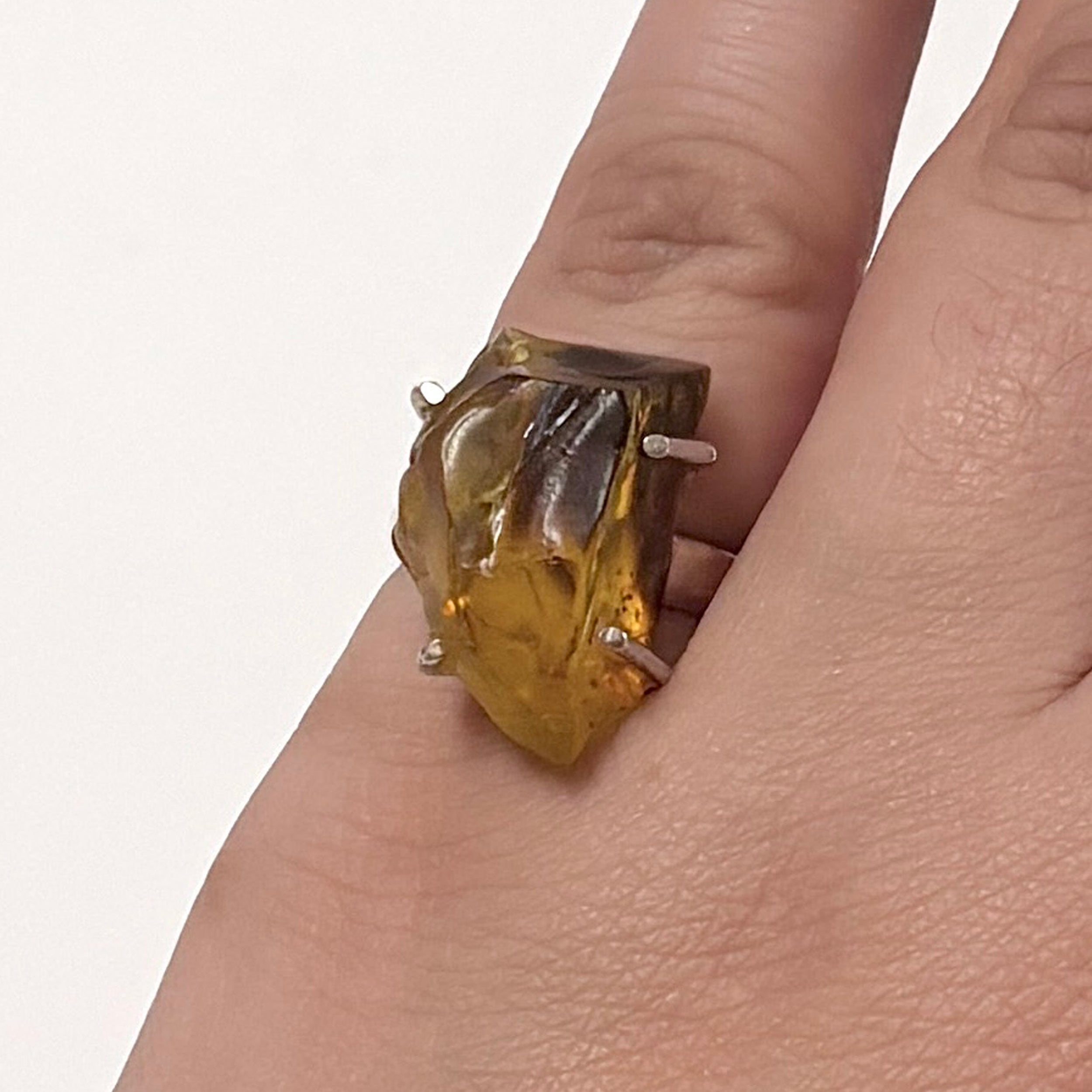 Amber Ring-(AMB-2-19)
