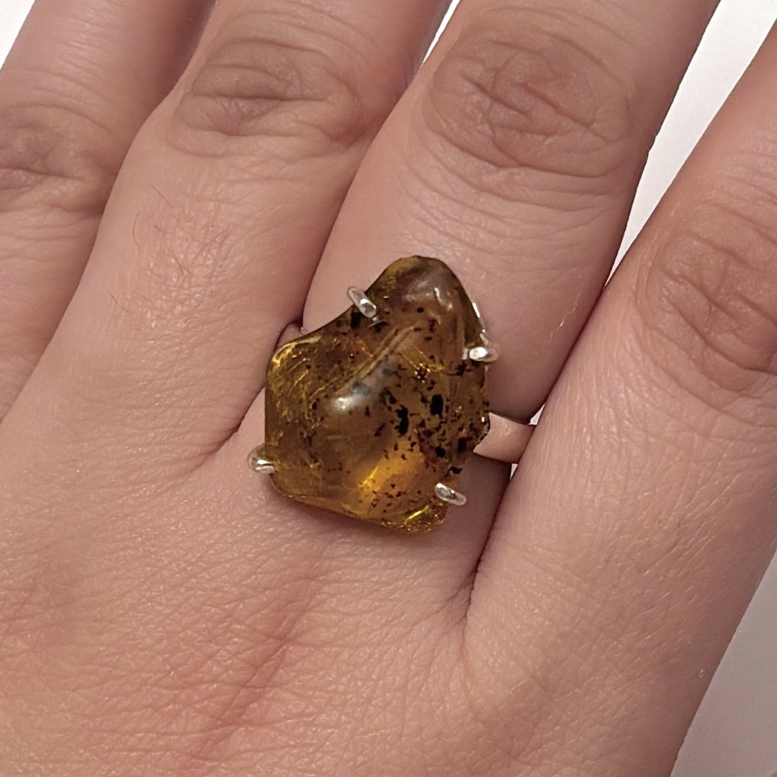 Amber Ring-(AMB-2-6)