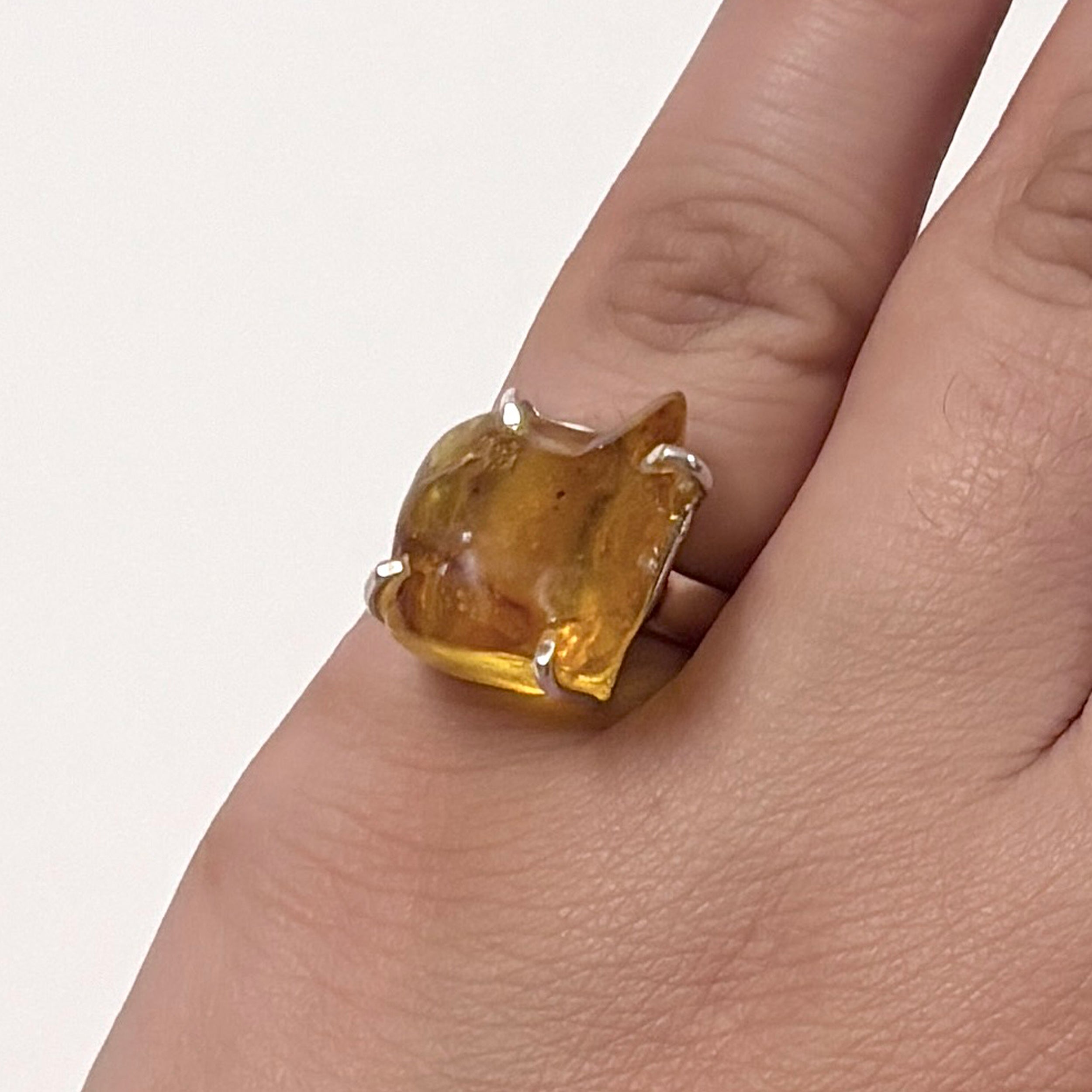 Amber Ring-(AMB-2-8)