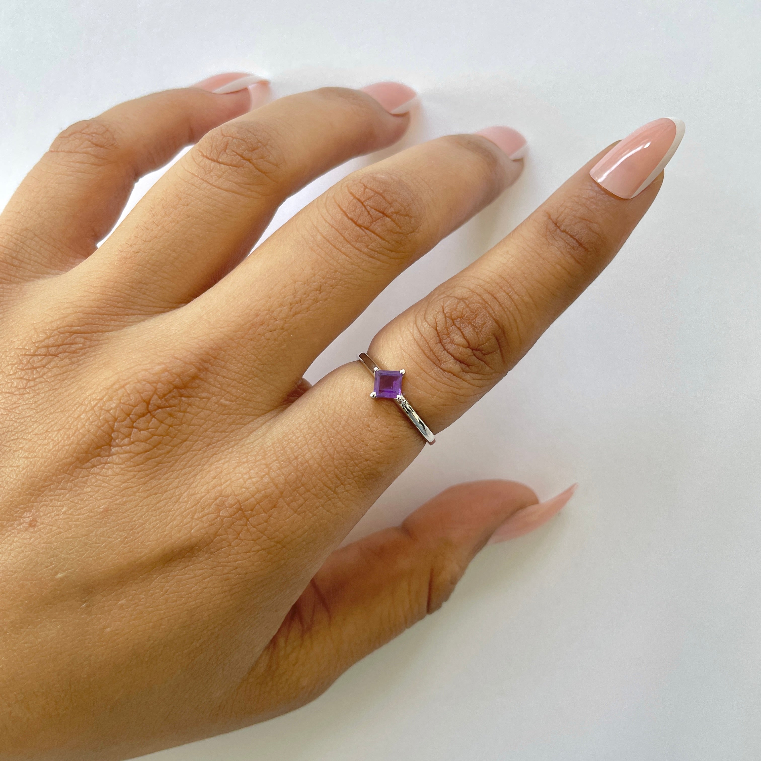 Amethyst Ring-(AMT-RDR-2464.)