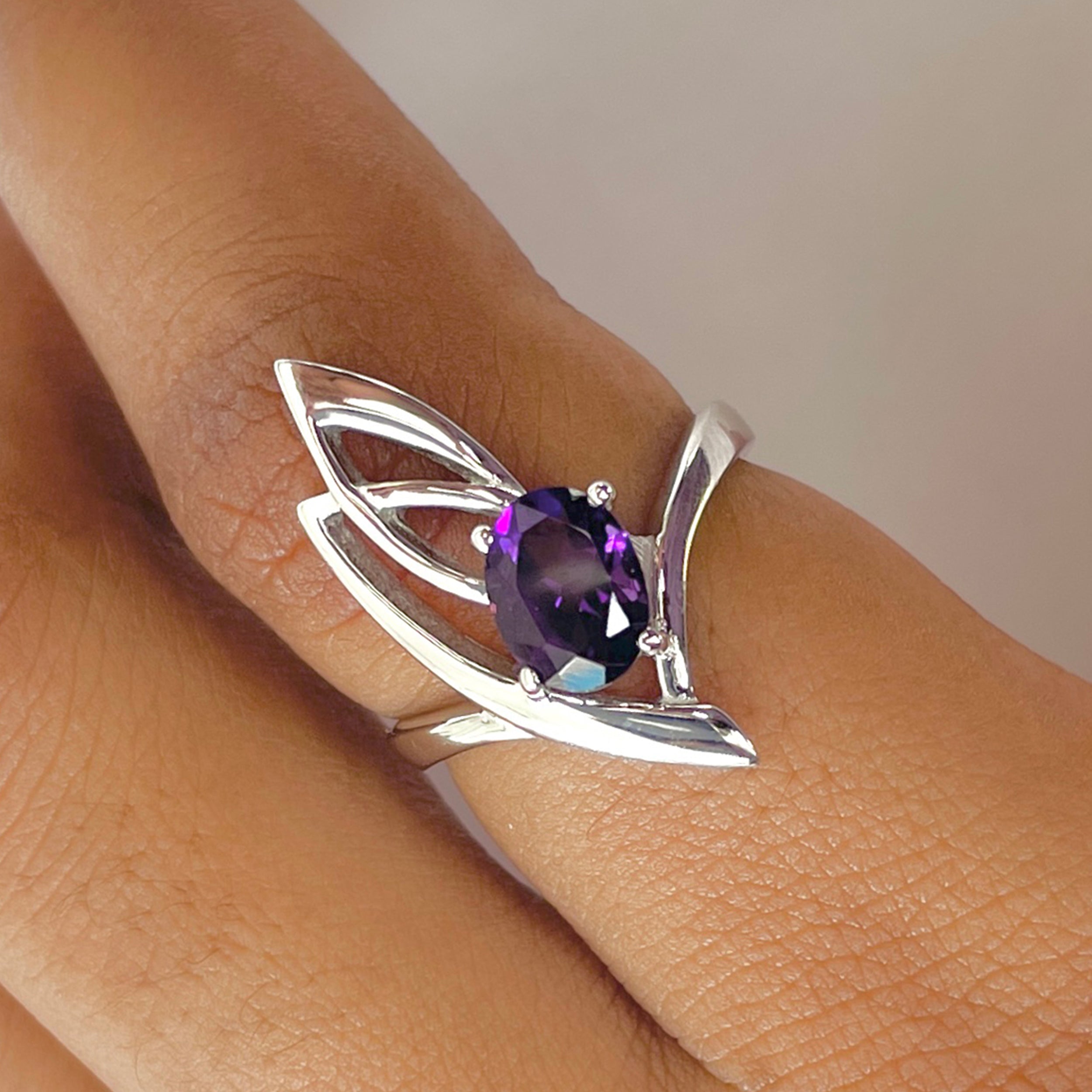Amethyst Ring-(AMT-RDR-33.)