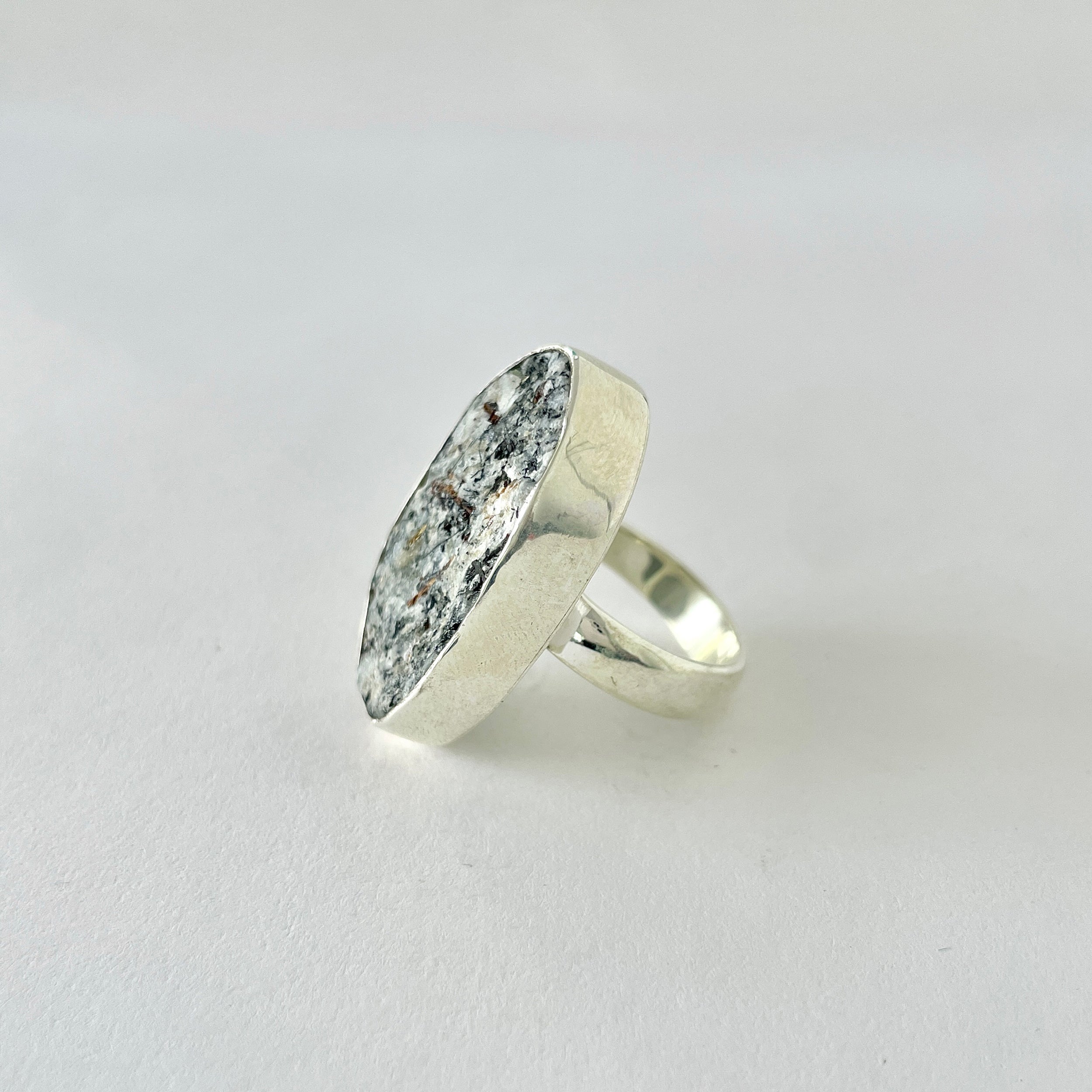 Astrophyllite Ring-(AST-2-27)