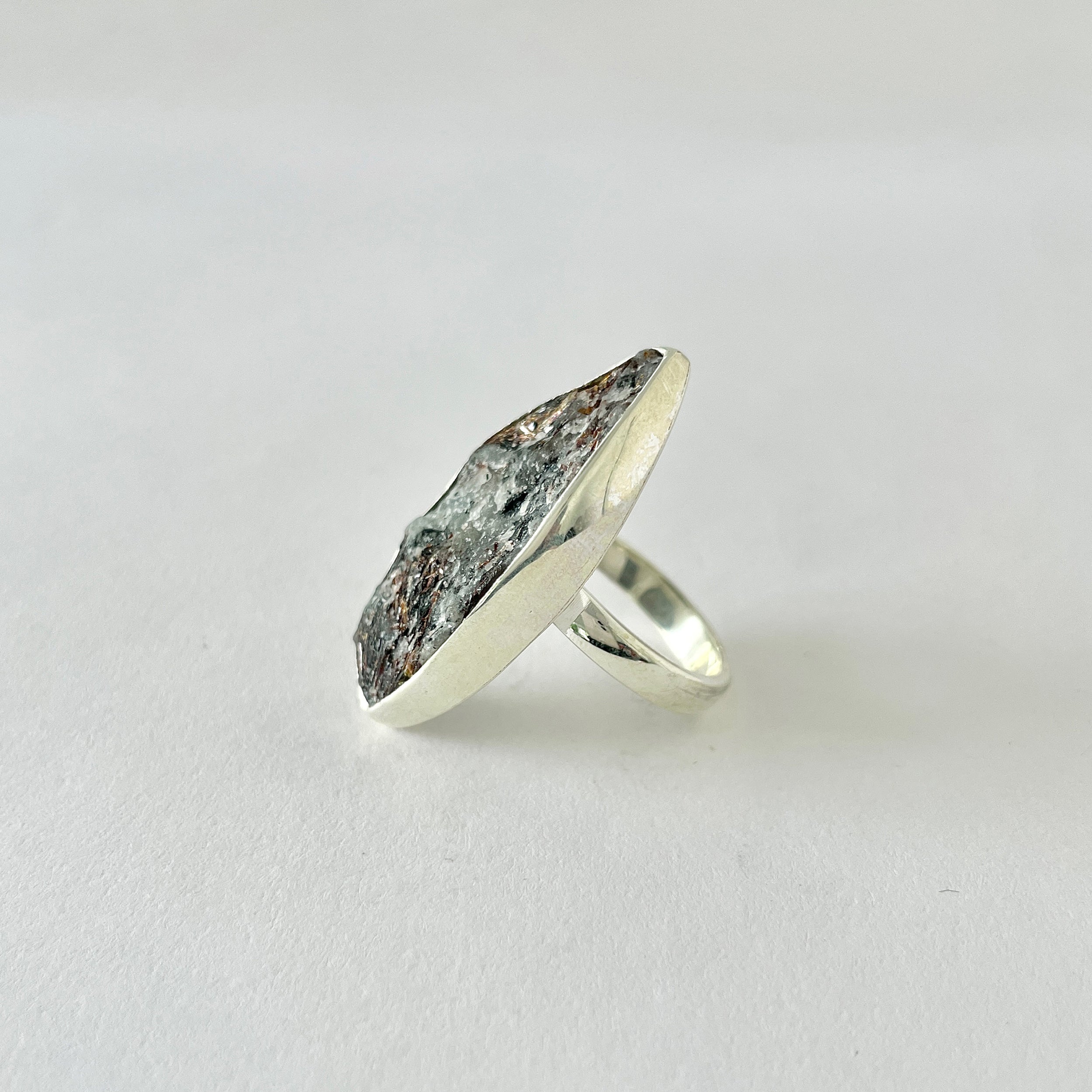 Astrophyllite Ring-(AST-2-54)