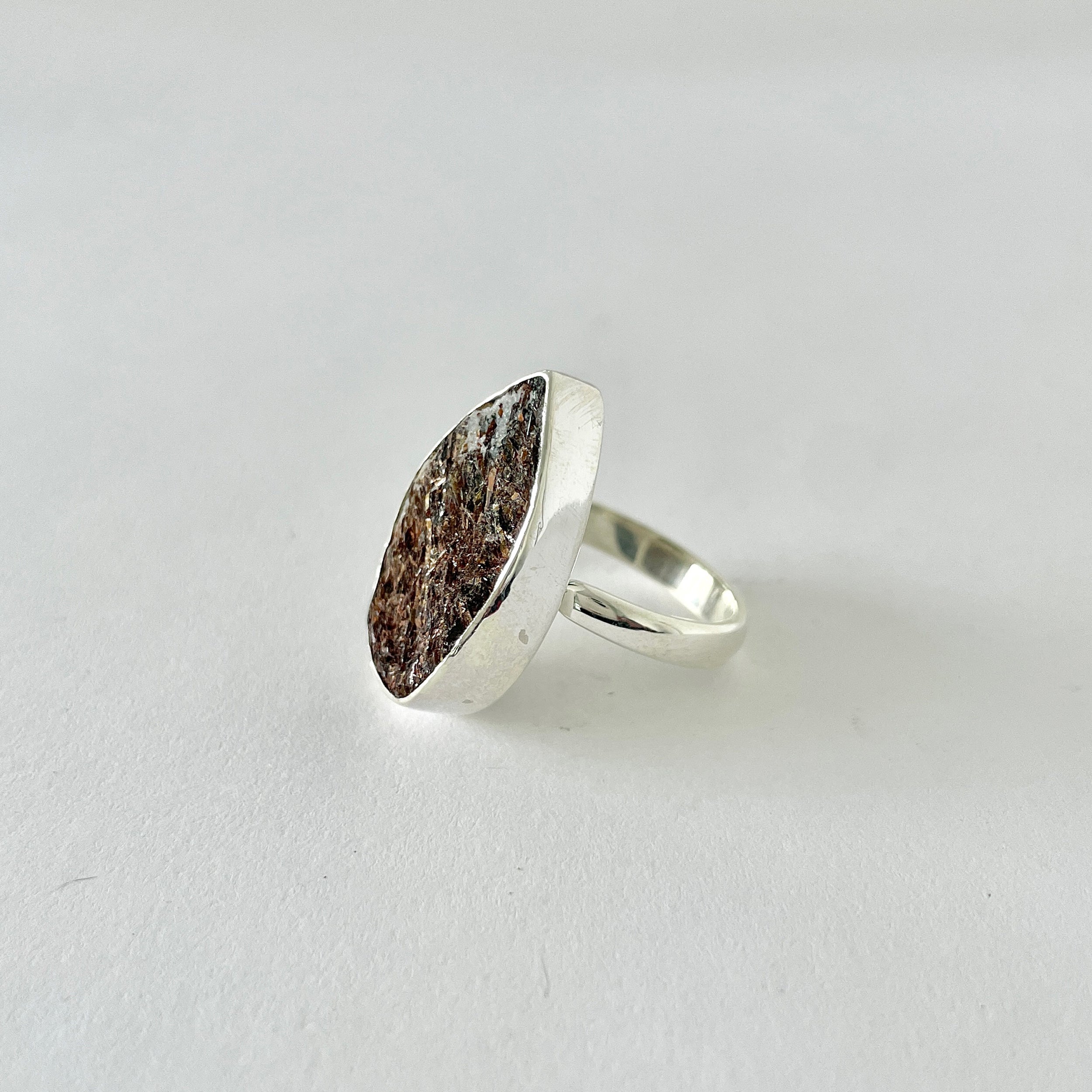 Astrophyllite Ring-(AST-2-61)