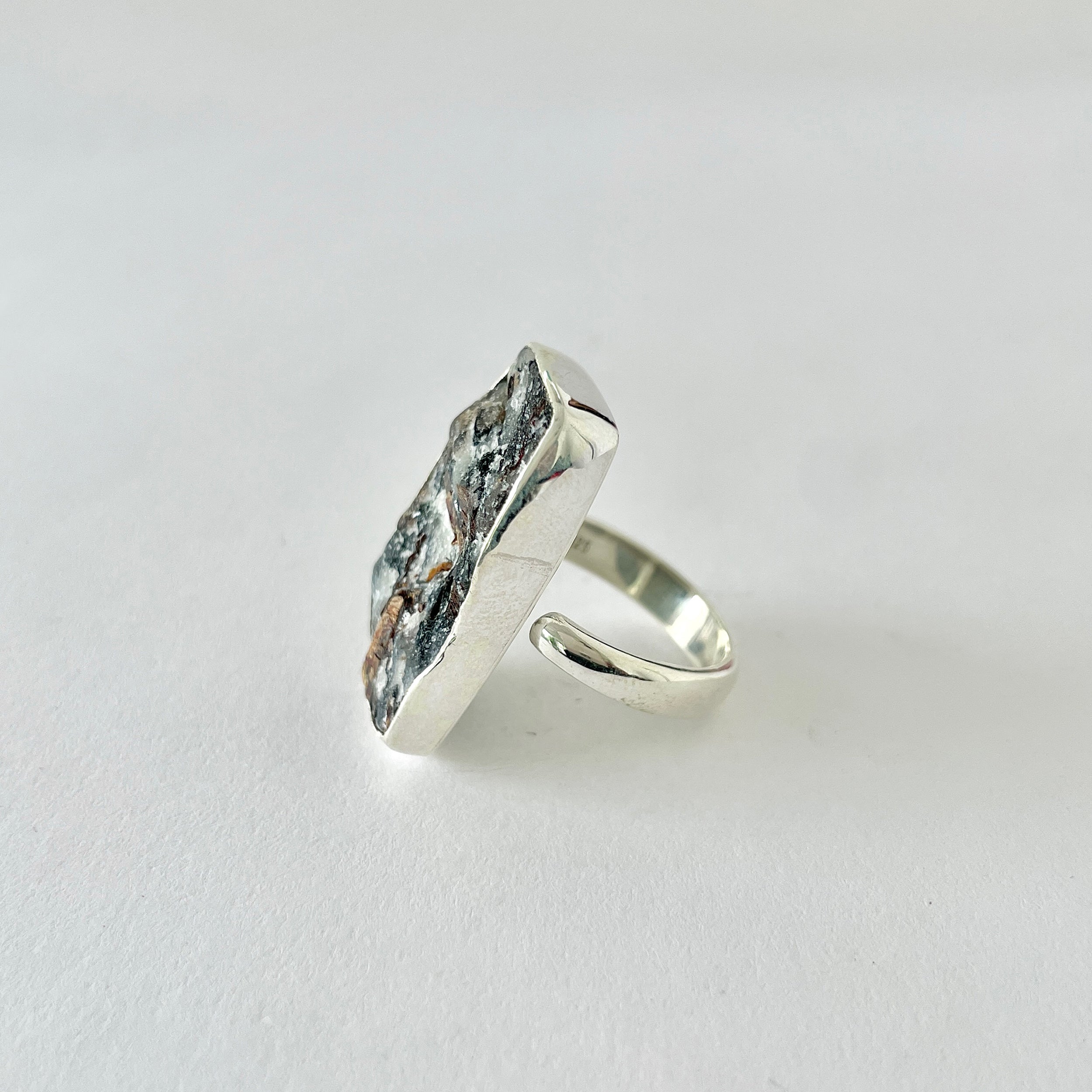Astrophyllite Ring-(AST-2-62)