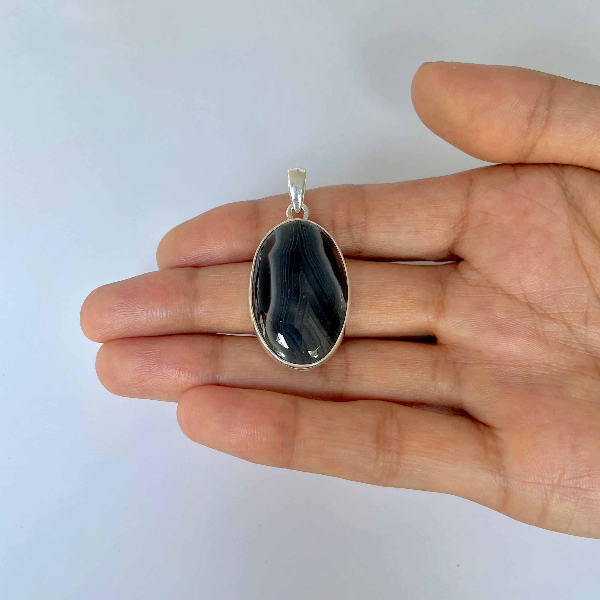 Banded Agate Pendant-(BAG-1-10)