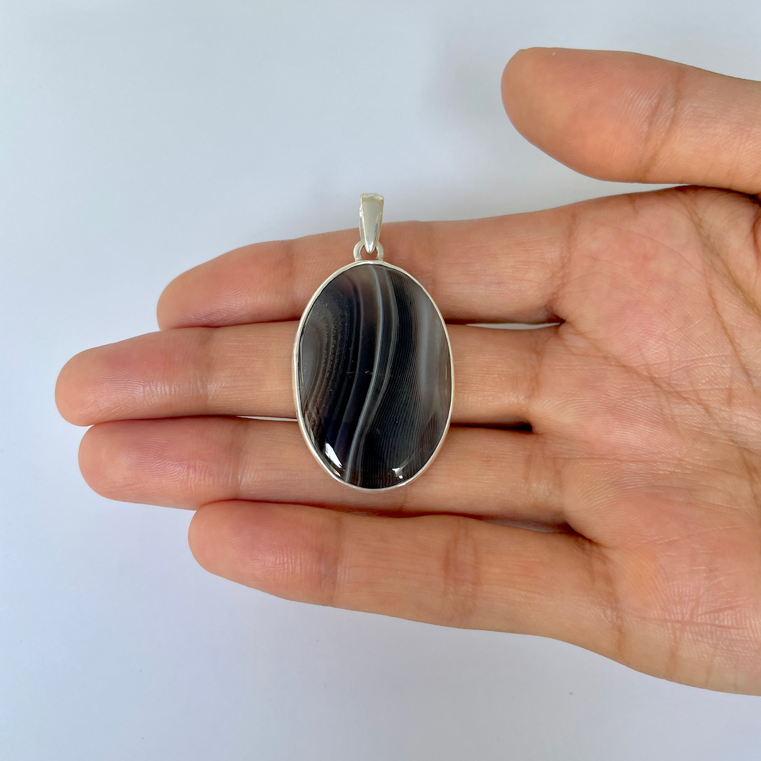 Banded Agate Pendant-(BAG-1-26)
