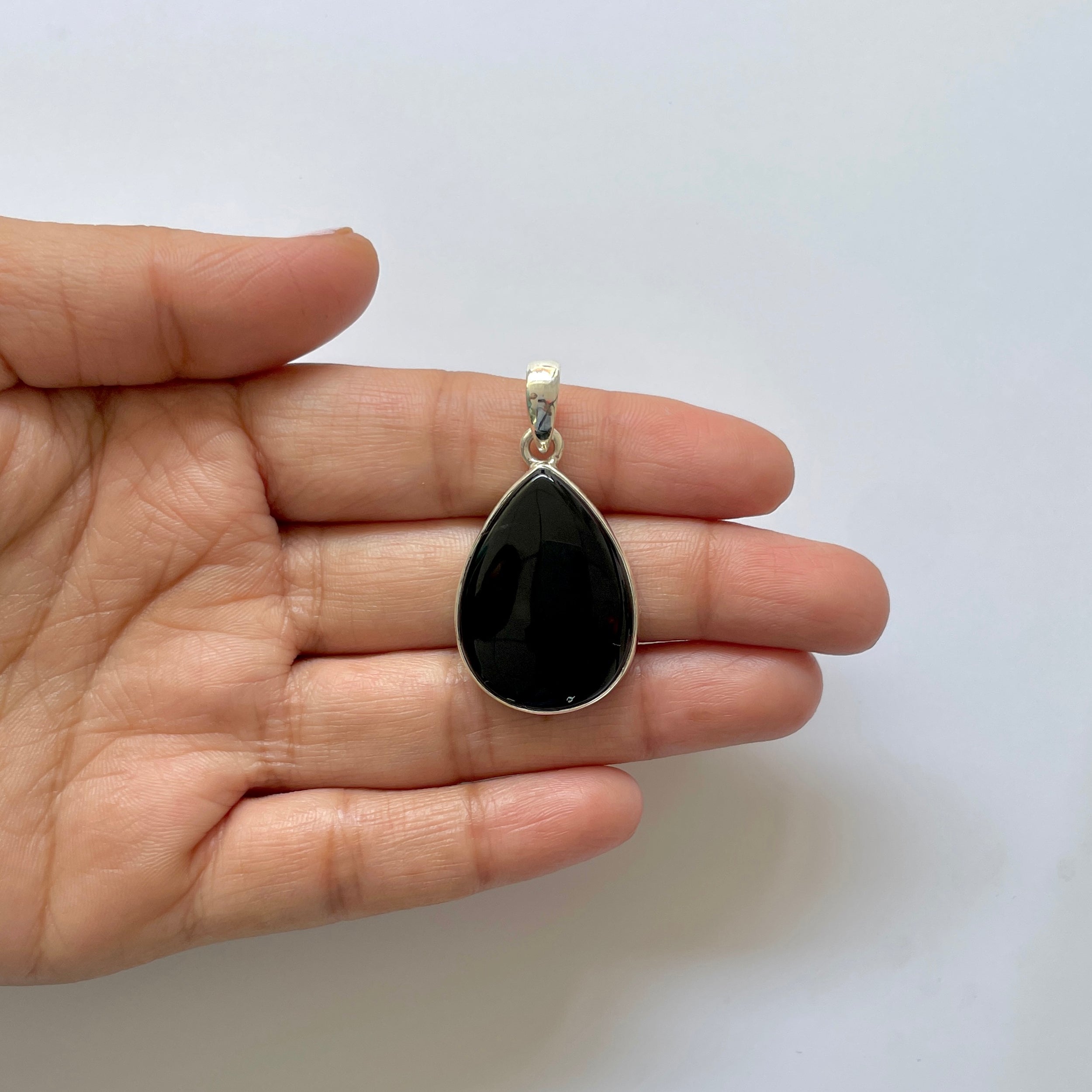 Black Onyx Pendant-(BOX-1-15)