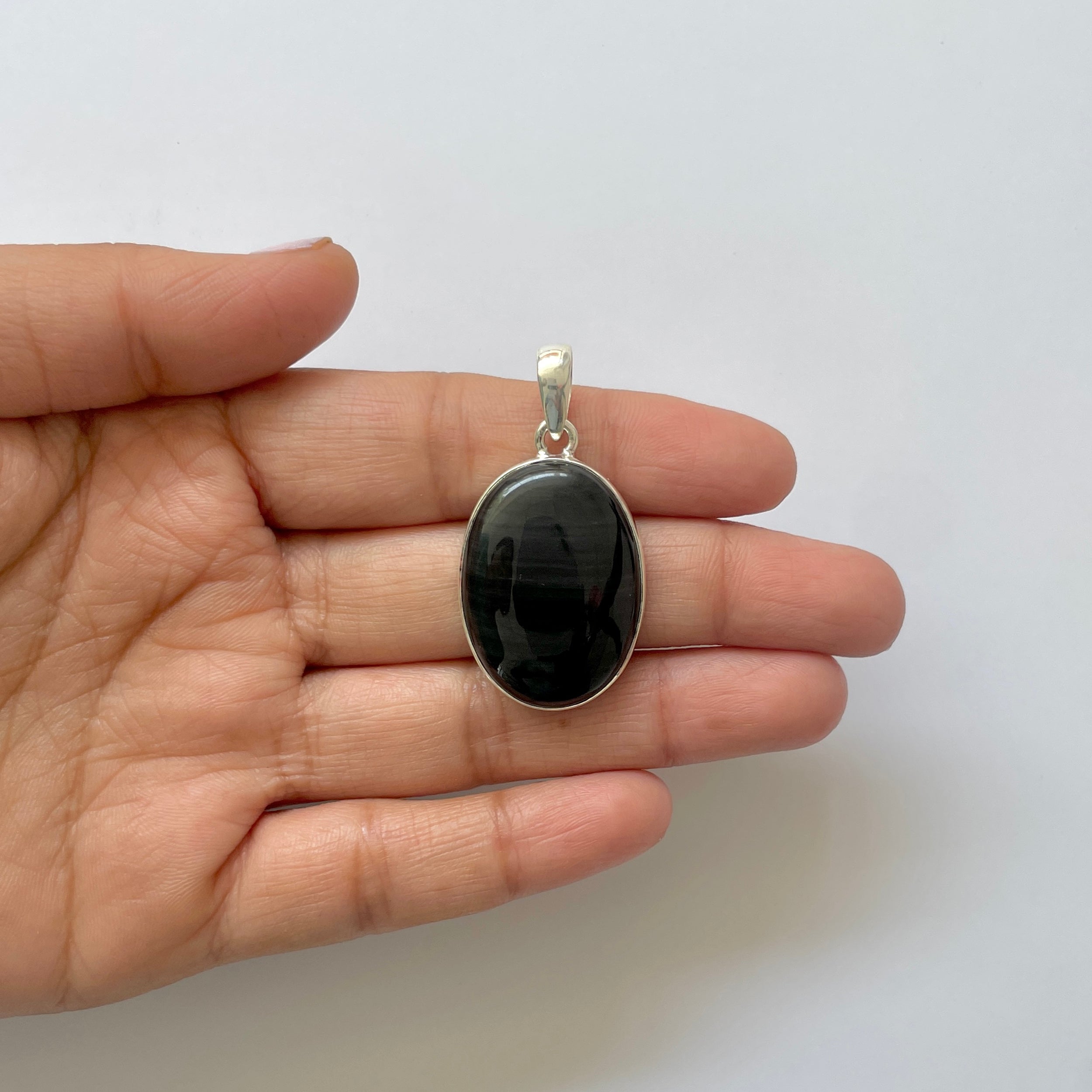 Black Onyx Pendant-(BOX-1-19)