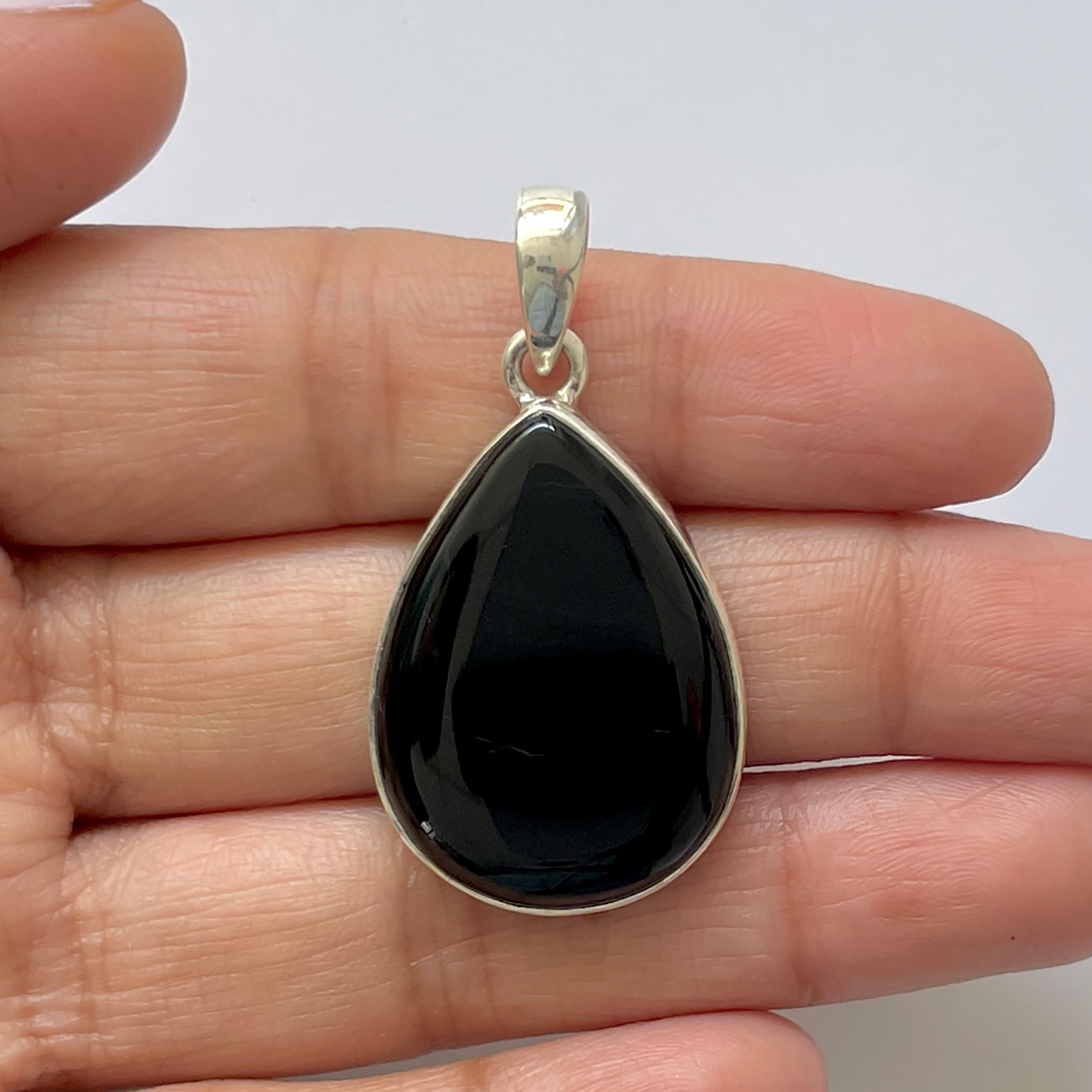Black Onyx Pendant-(BOX-1-22)