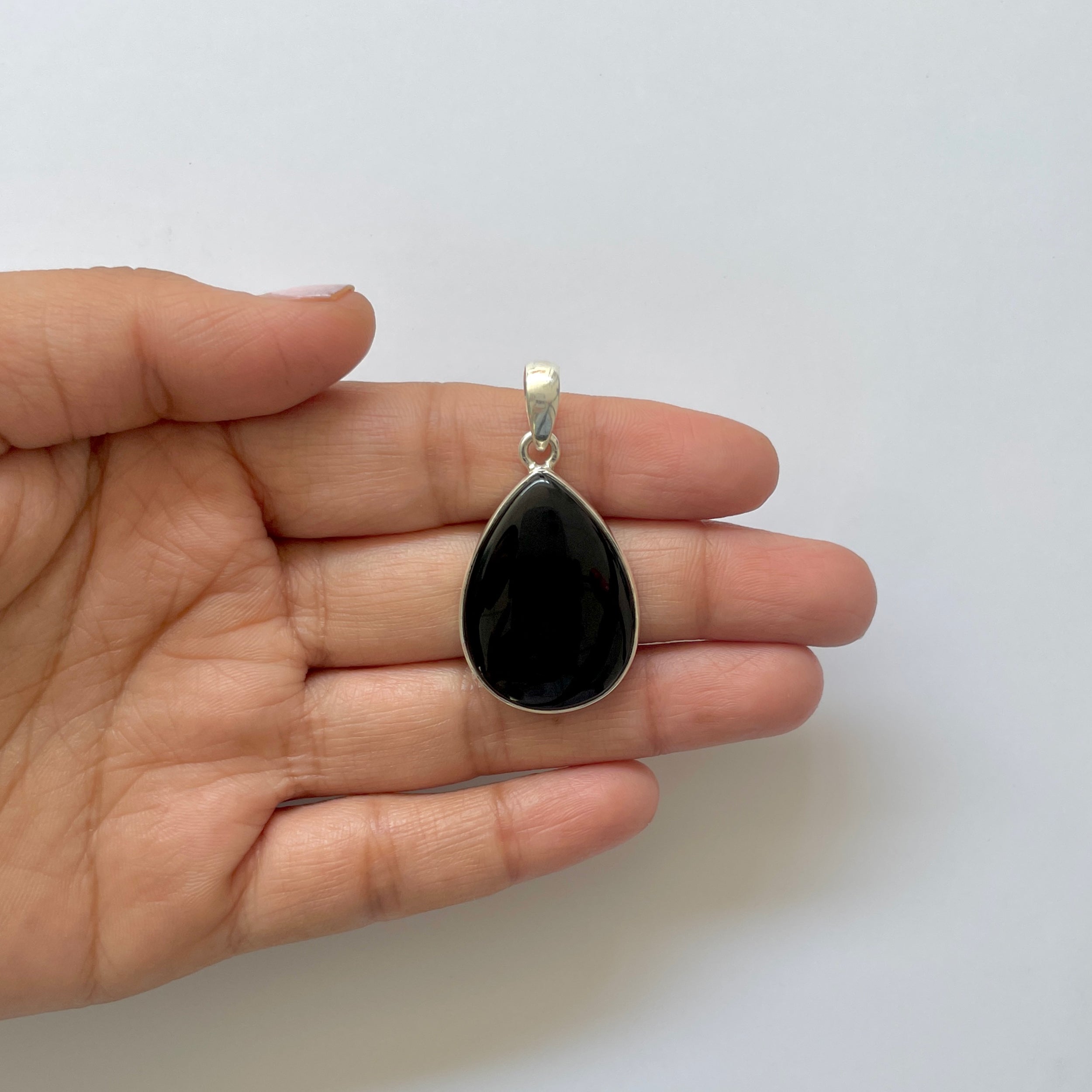 Black Onyx Pendant-(BOX-1-39)