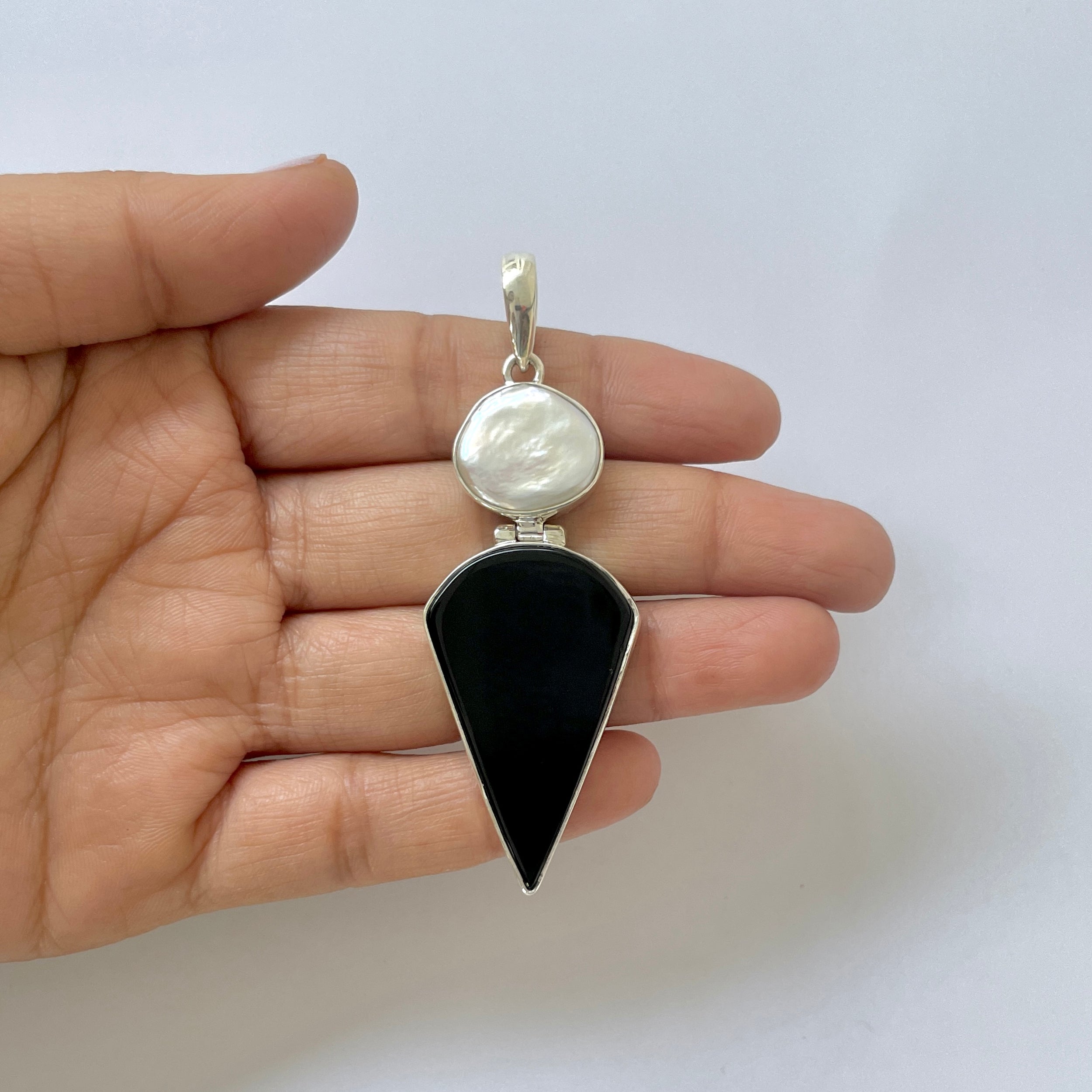 Black Onyx Pendant-(BOX-1-7)