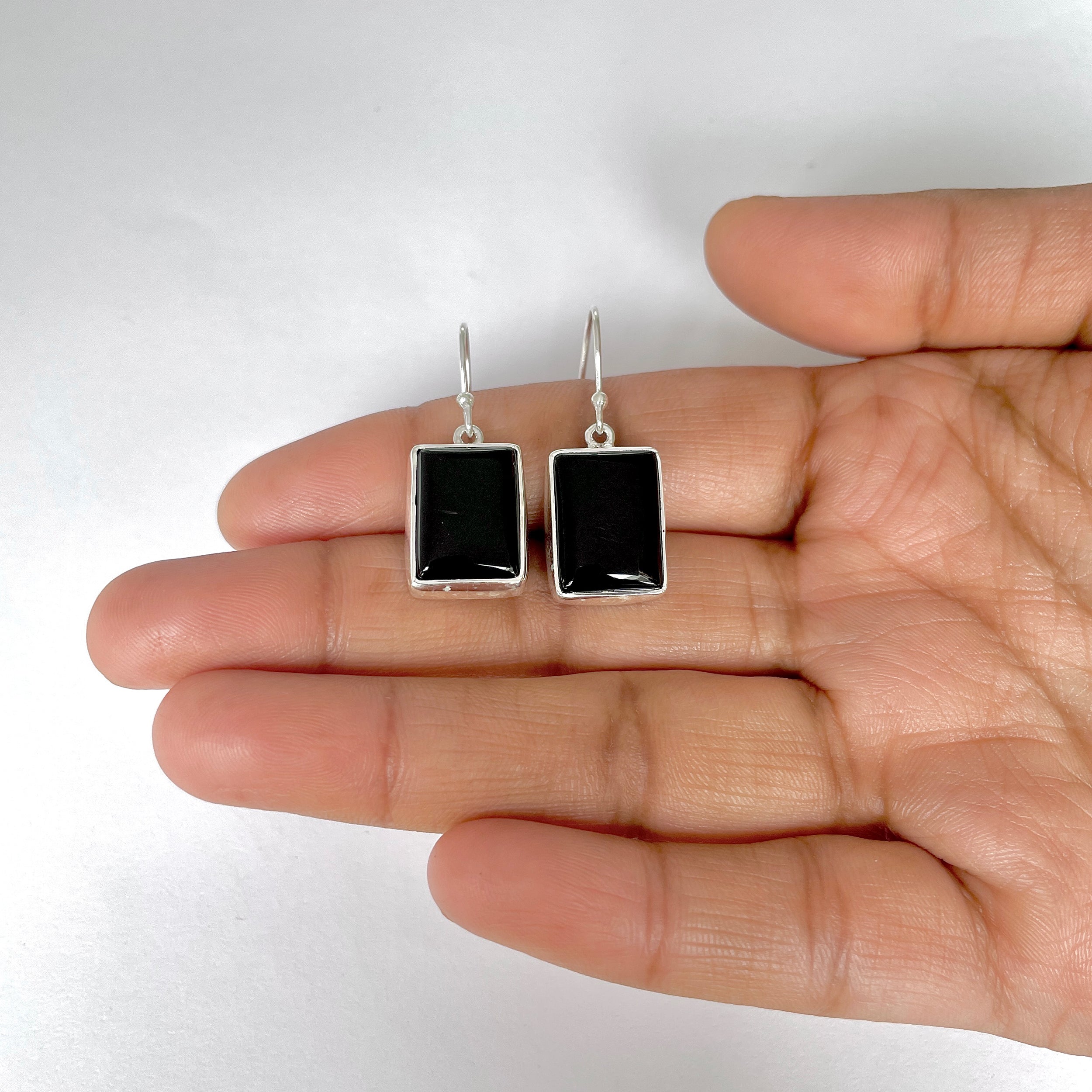 Black Onyx Earring-(BOX-3-18)