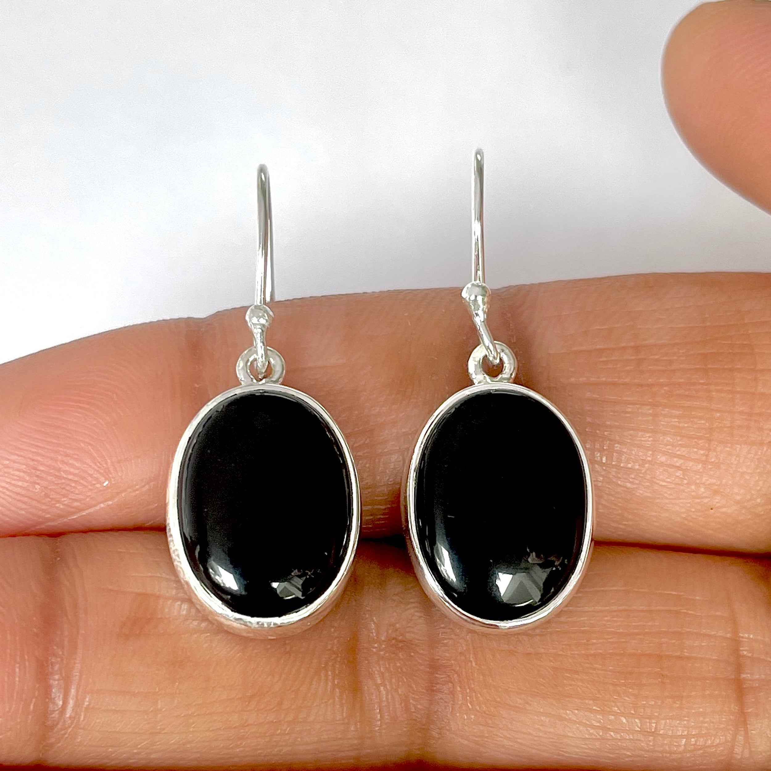 Black Onyx Earring-(BOX-3-2)