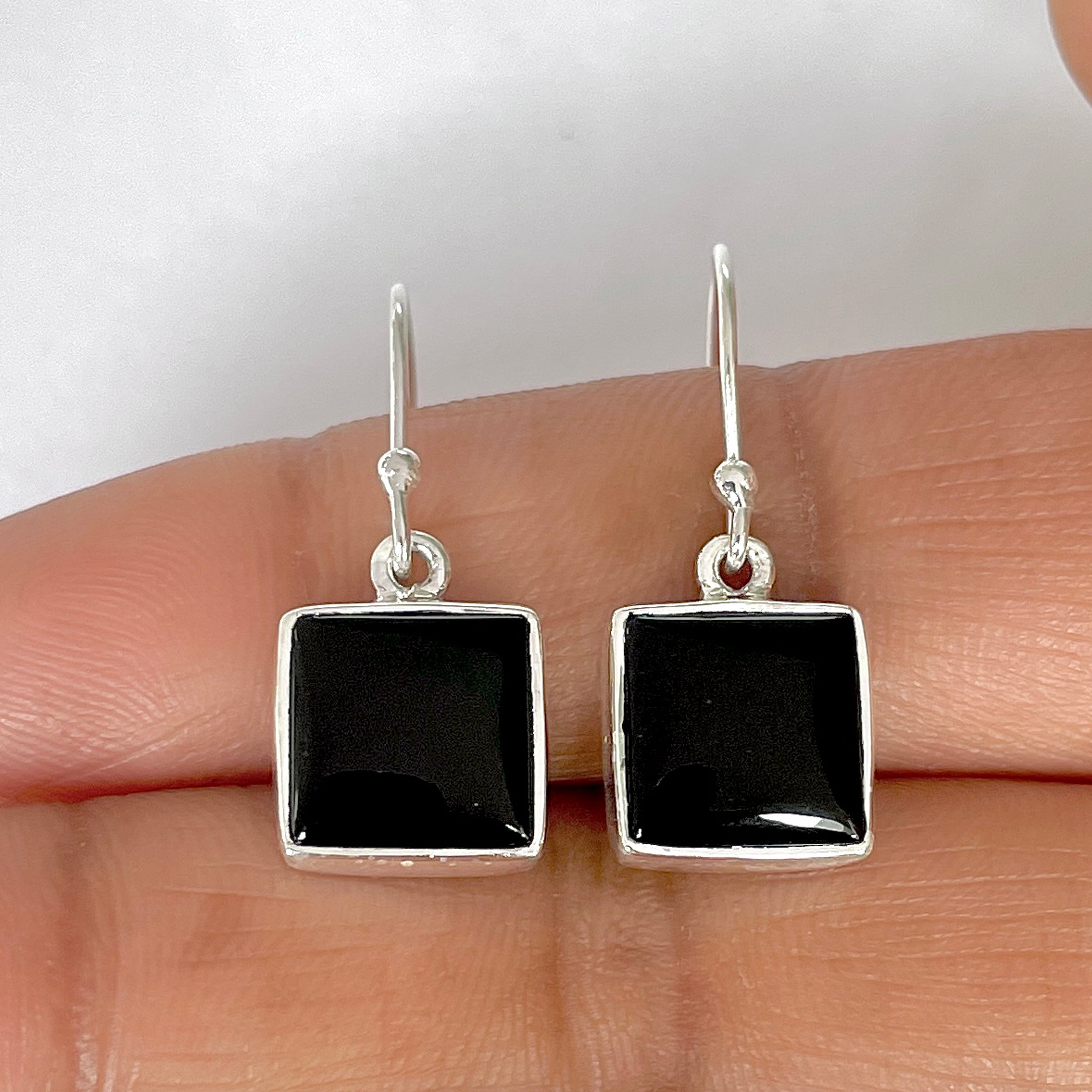 Black Onyx Earring-(BOX-3-28)