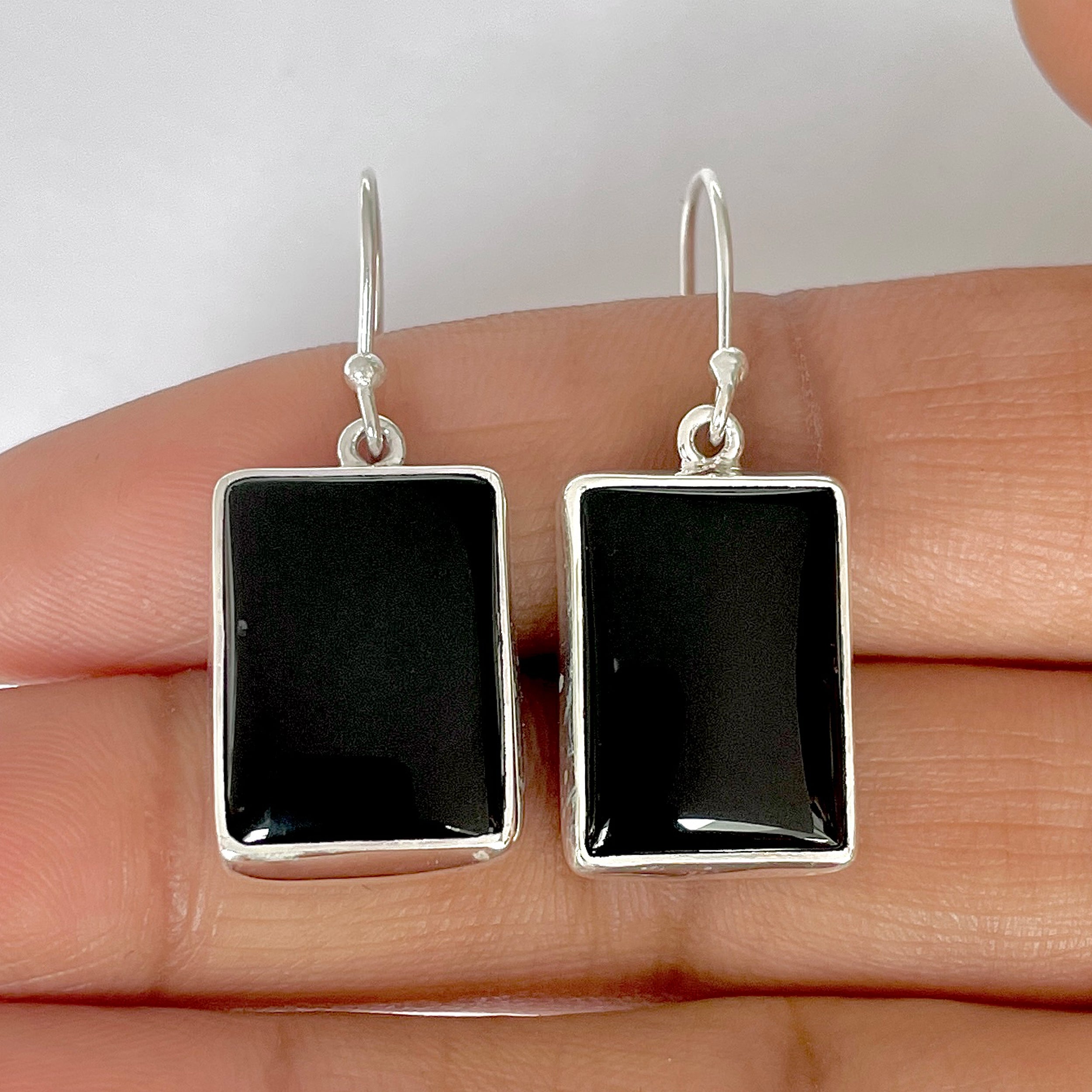Black Onyx Earring-(BOX-3-30)