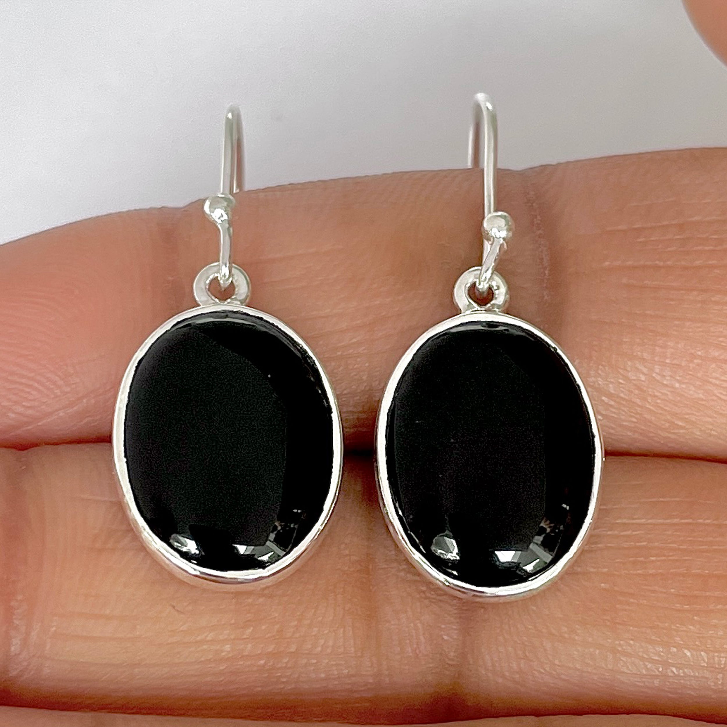 Black Onyx Earring-(BOX-3-32)