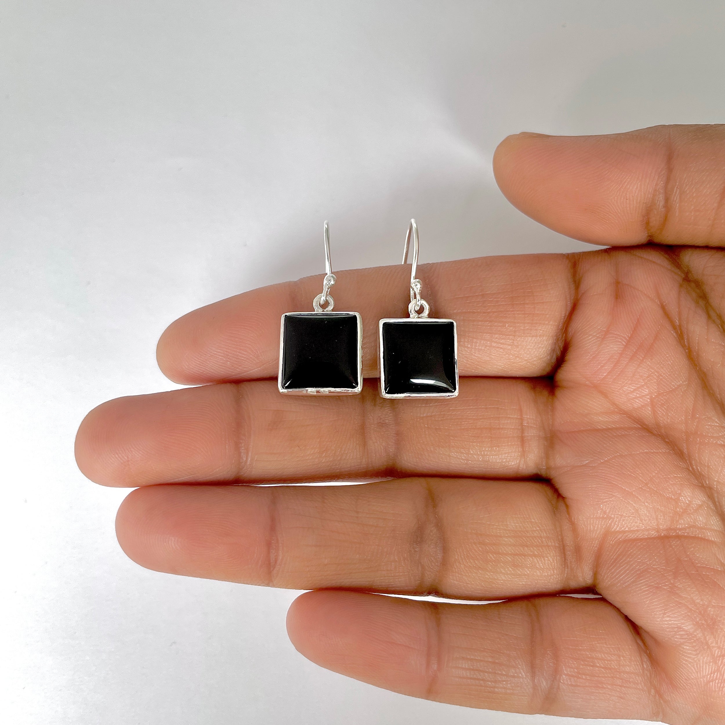 Black Onyx Earring-(BOX-3-36)