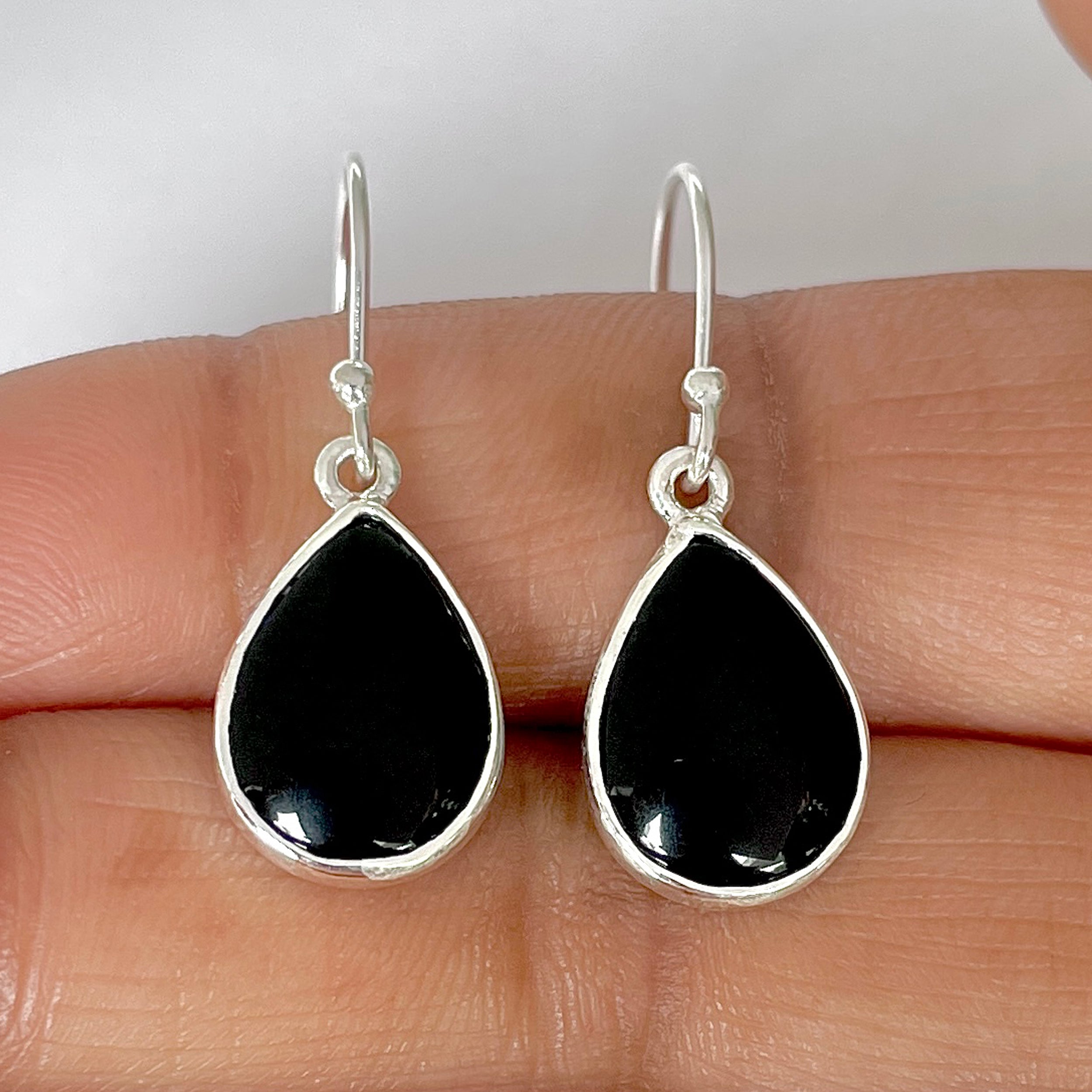 Black Onyx Earring-(BOX-3-8)