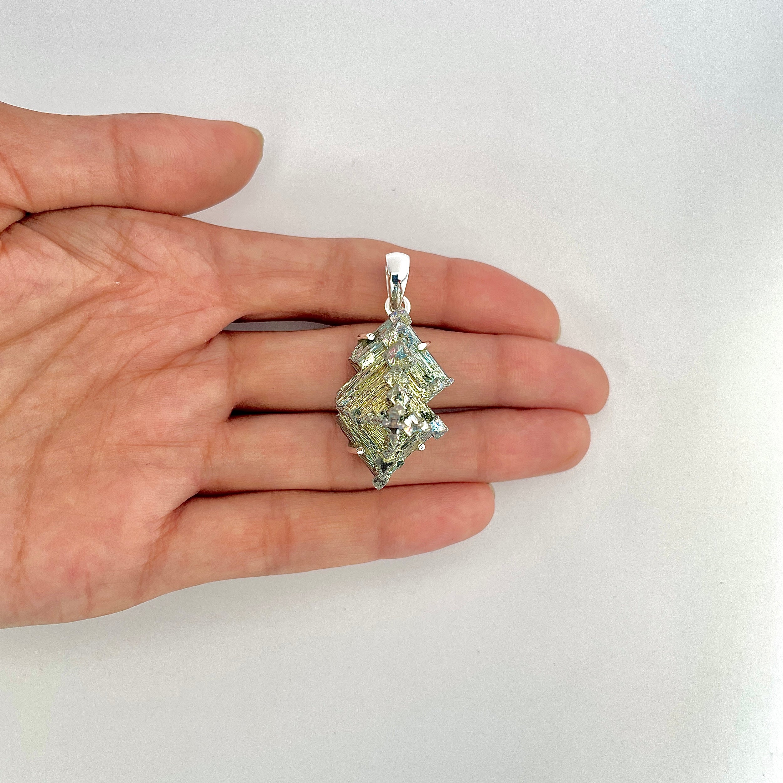 Bismuth Pendant-(BSM-1-6)