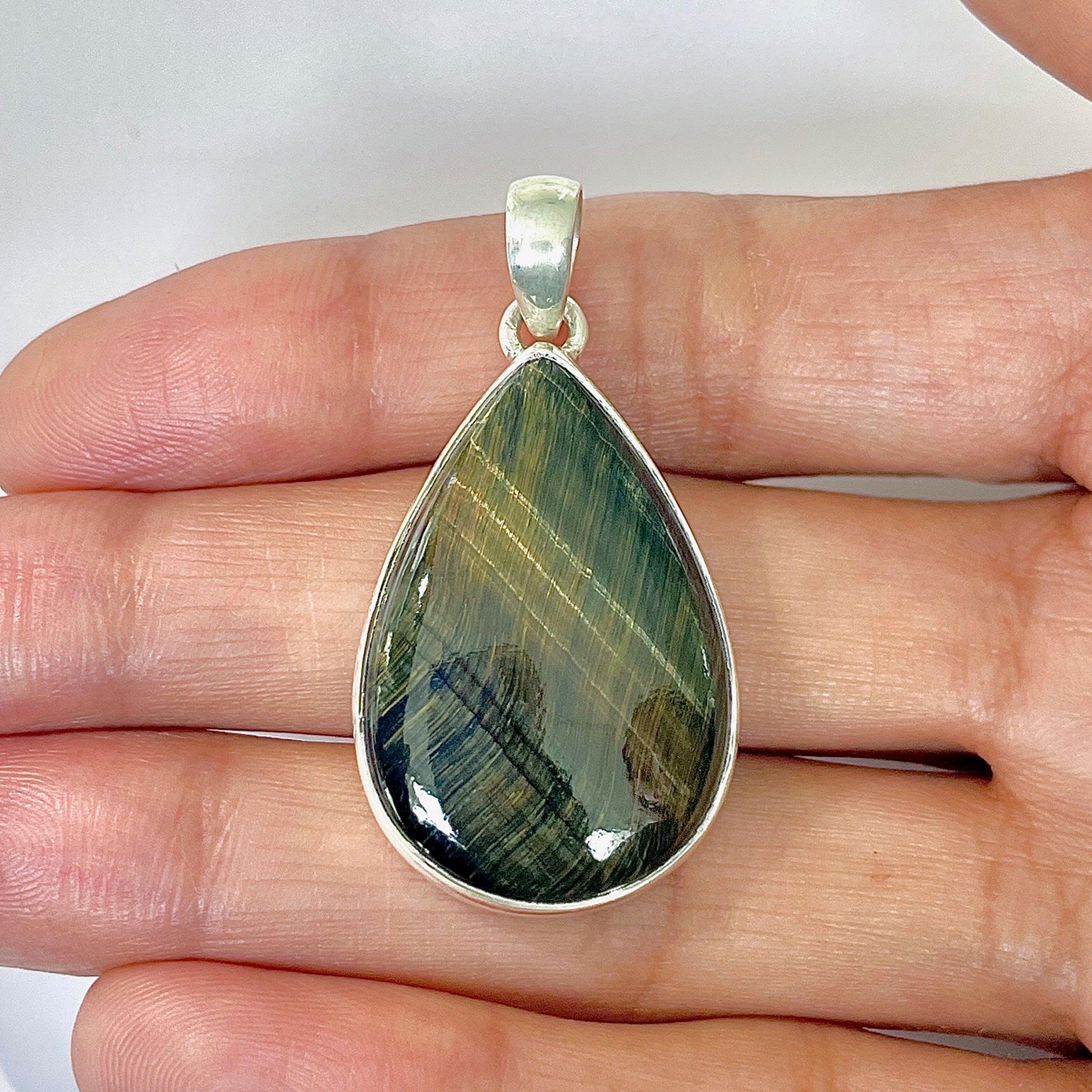 Blue Tiger Eye Pendant-(BTE-1-15)