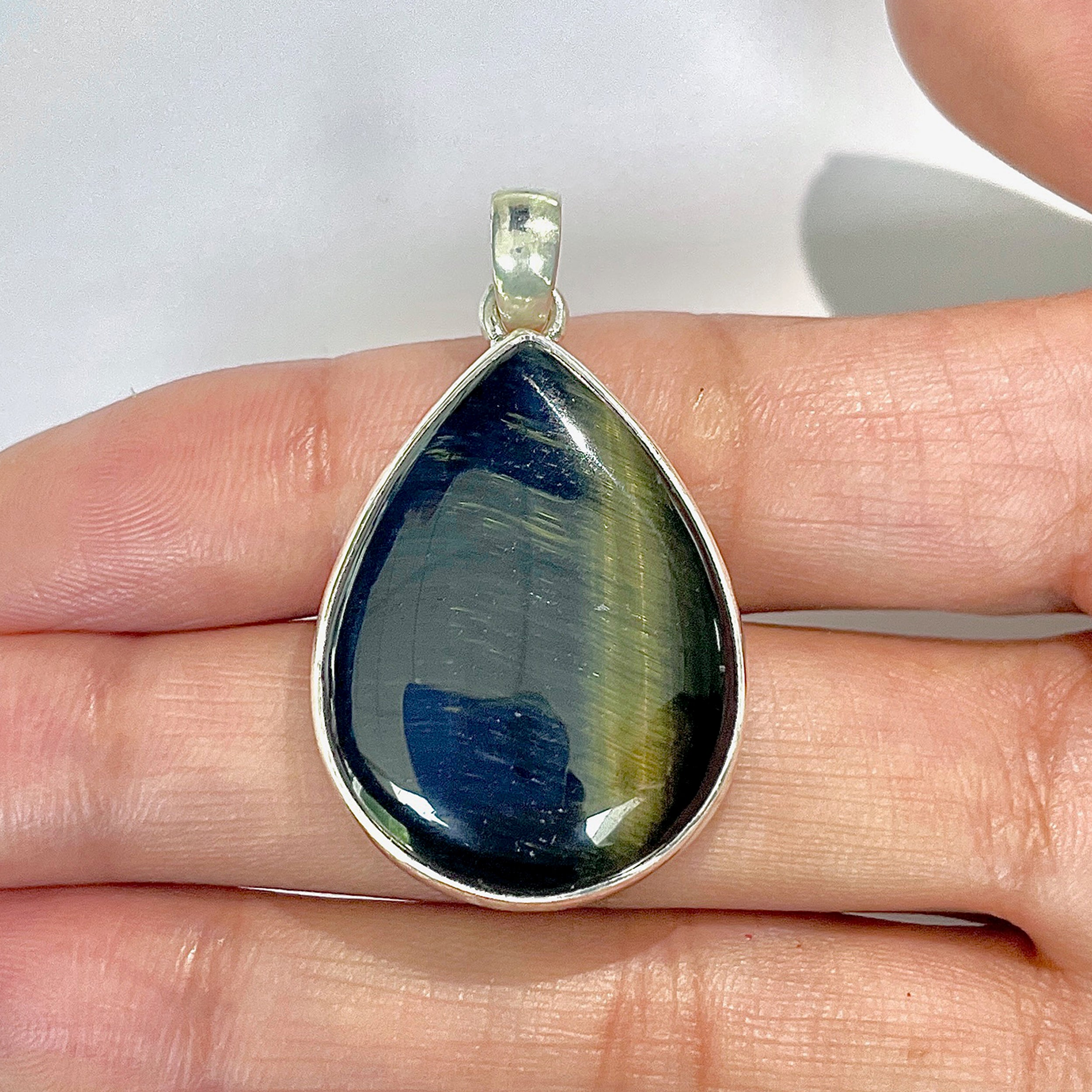 Blue Tiger Eye Pendant-(BTE-1-23)