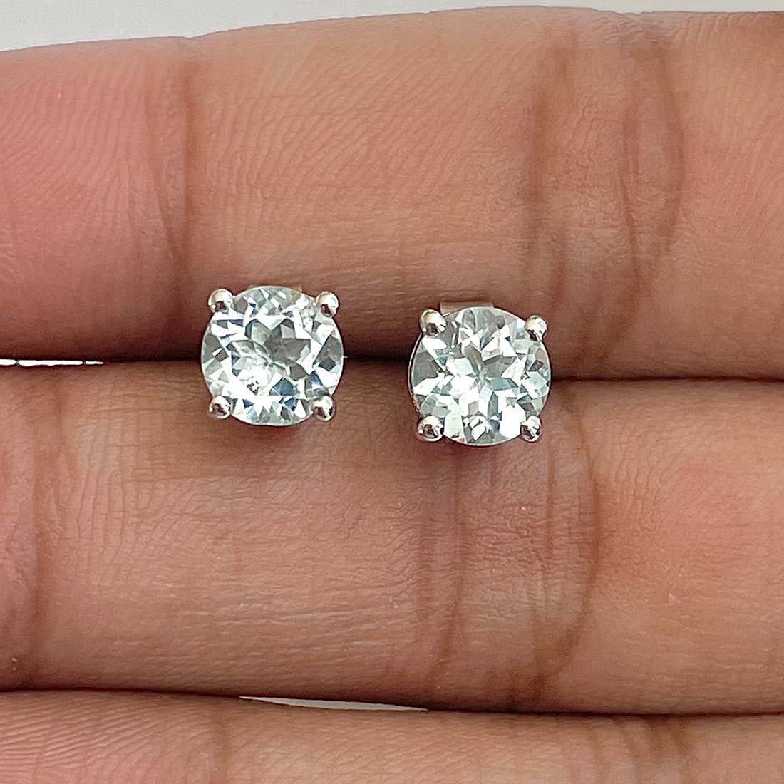 Blue Topaz Stud Earring-(BTZ-RDE-1024)
