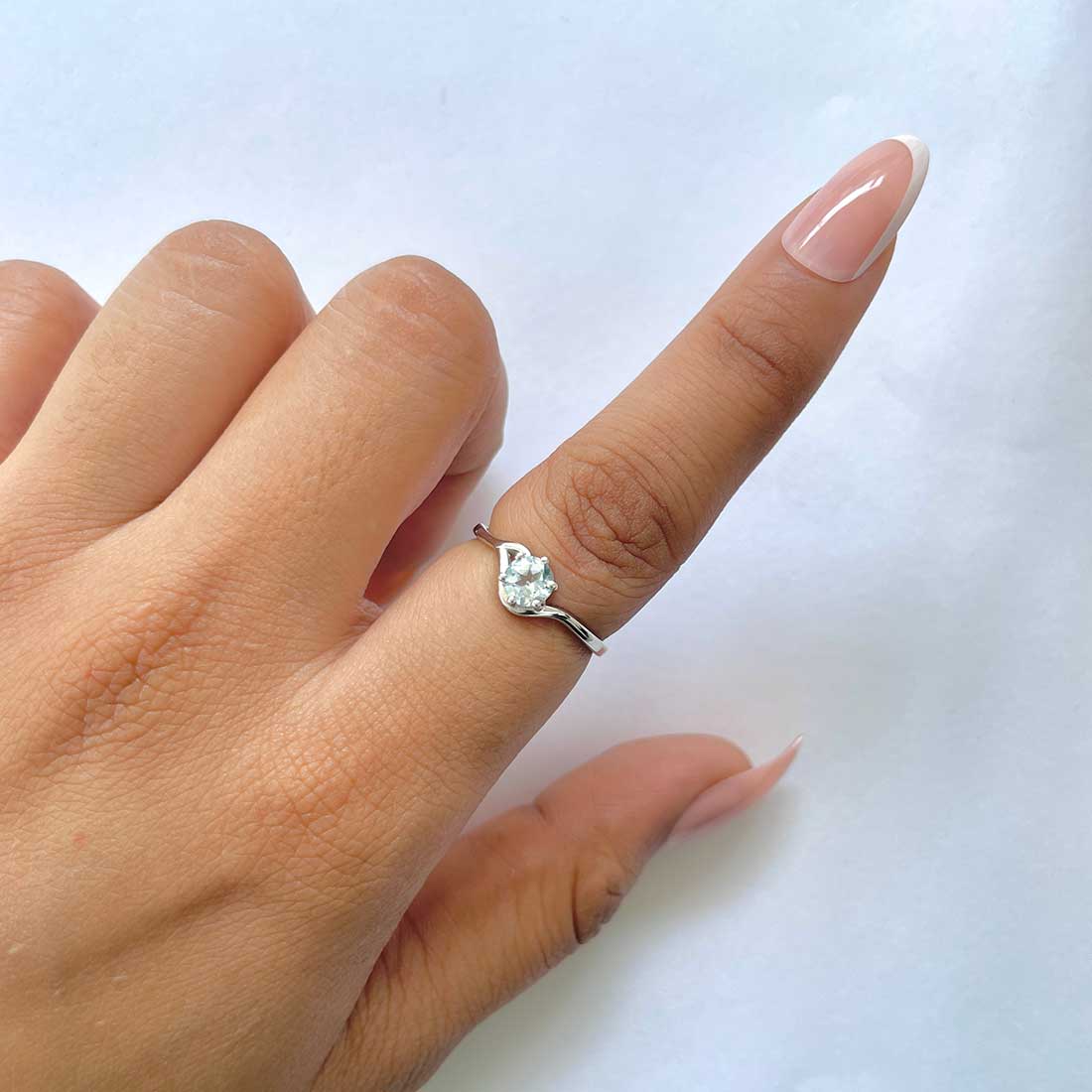 Blue Topaz Ring-(BTZ-RDR-04.)