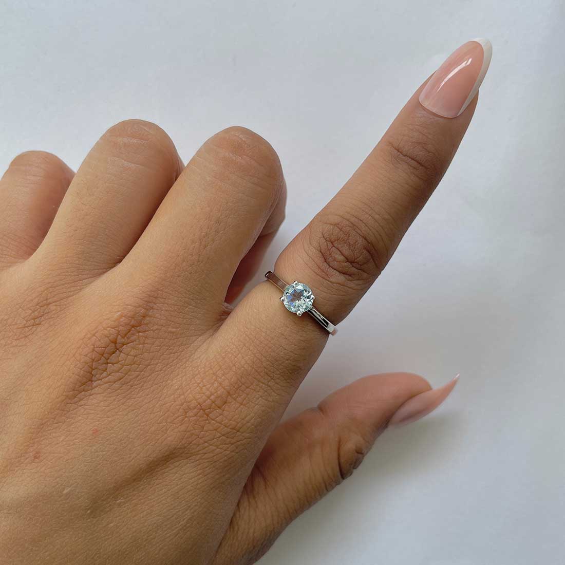 Blue Topaz Ring-(BTZ-RDR-236.)