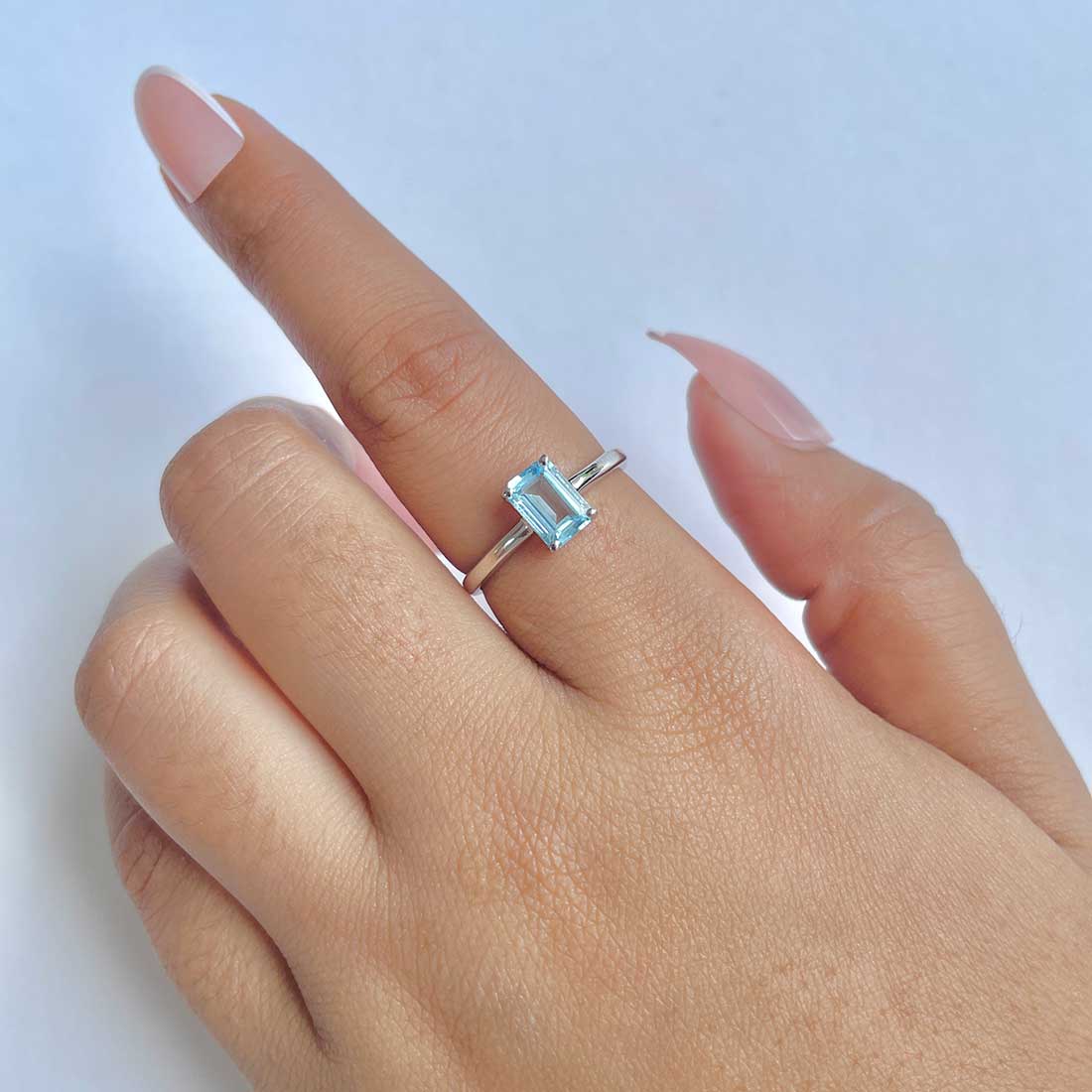 Blue Topaz Ring-(BTZ-RDR-241.)