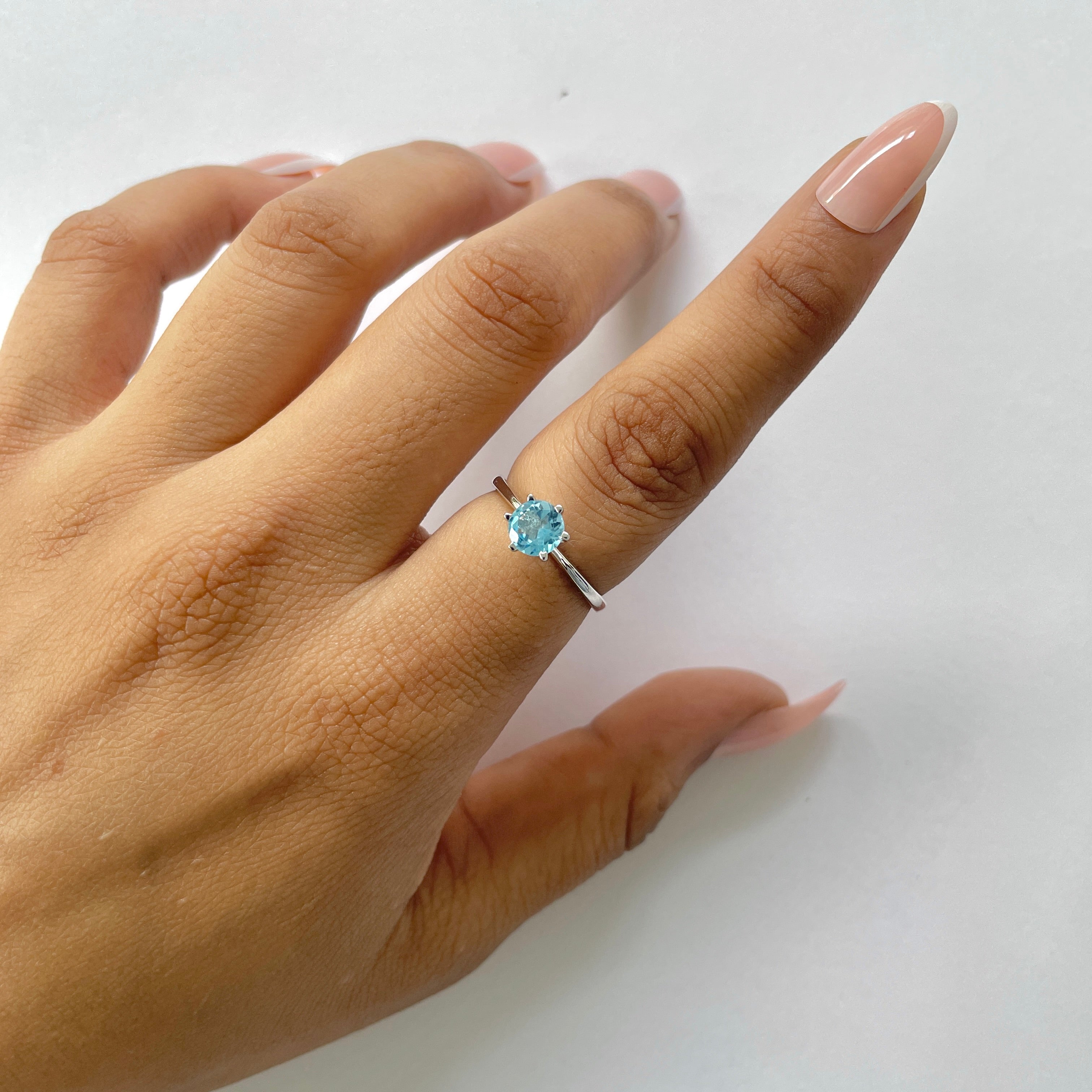 Blue Topaz Ring-(BTZ-RDR-2463.)